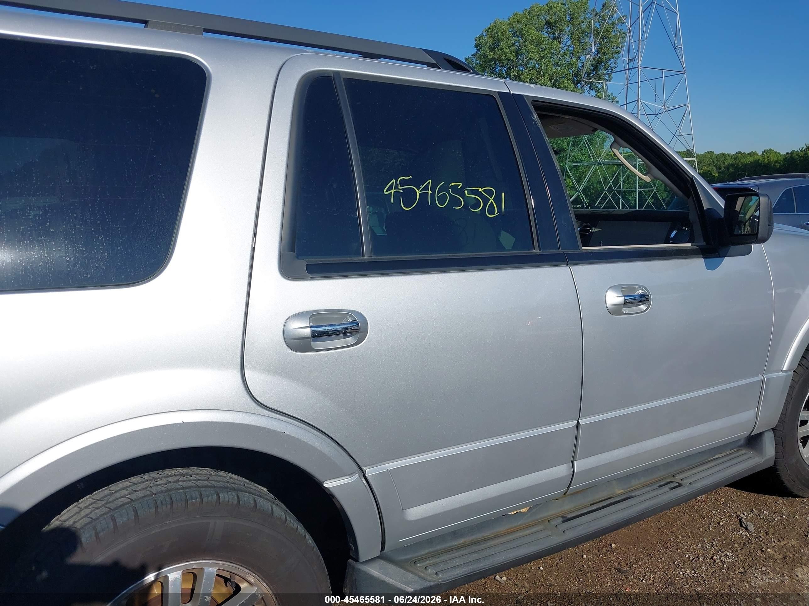 2011 Ford Expedition King Ranch/xlt Серебряный vin: 1FMJU1J50BEF26395