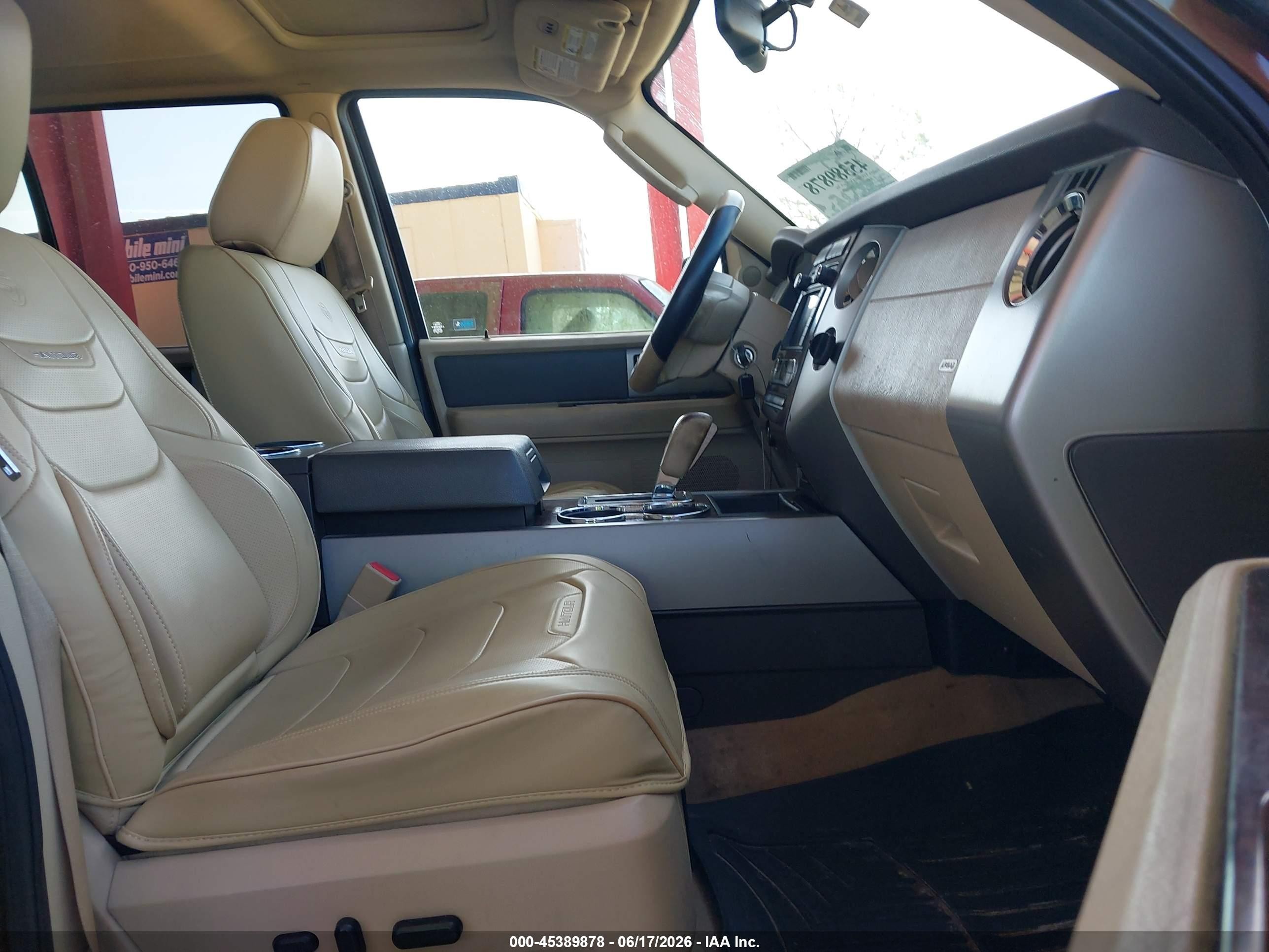 2011 Ford Expedition Xlt Brown vin: 1FMJU1J50BEF54939