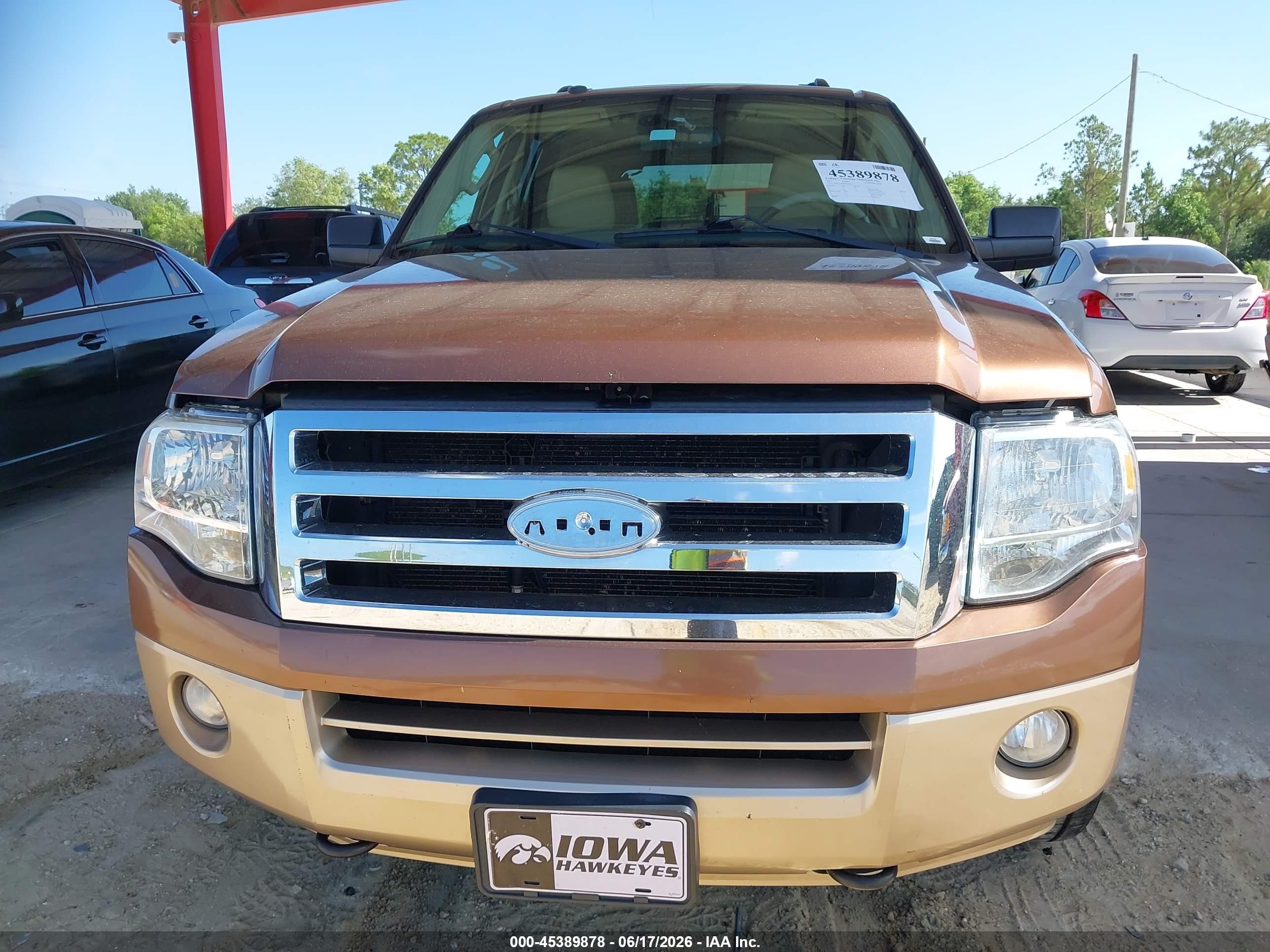 2011 Ford Expedition Xlt Brown vin: 1FMJU1J50BEF54939