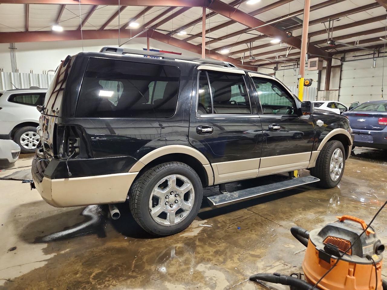 2013 Ford Expedition Xlt Black vin: 1FMJU1J50DEF13357