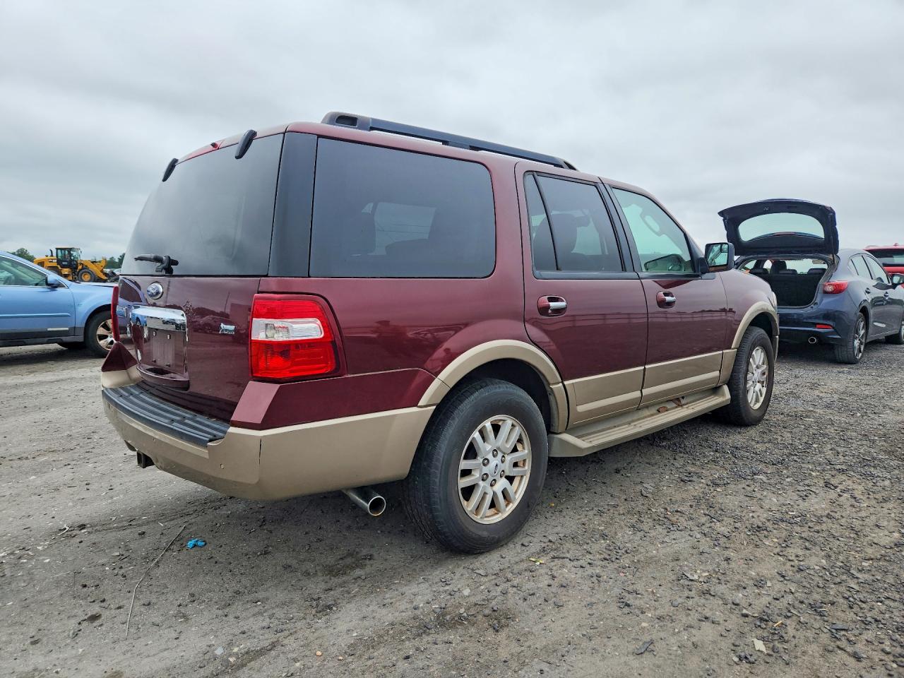 2013 Ford Expedition Xlt Burgundy vin: 1FMJU1J50DEF17912