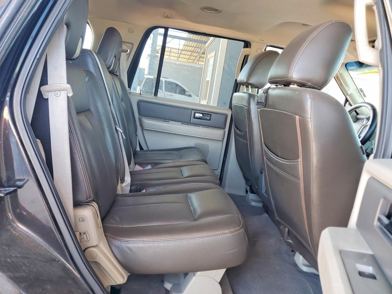 2014 Ford Expedition Xlt Черный vin: 1FMJU1J50EEF63063