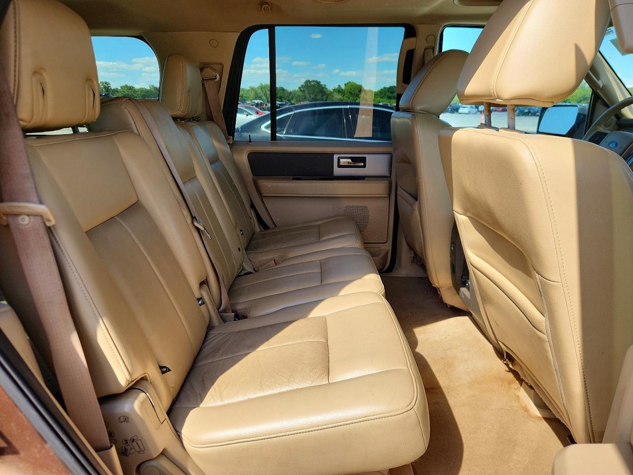2011 Ford Expedition Xlt Коричневый vin: 1FMJU1J51BEF44243