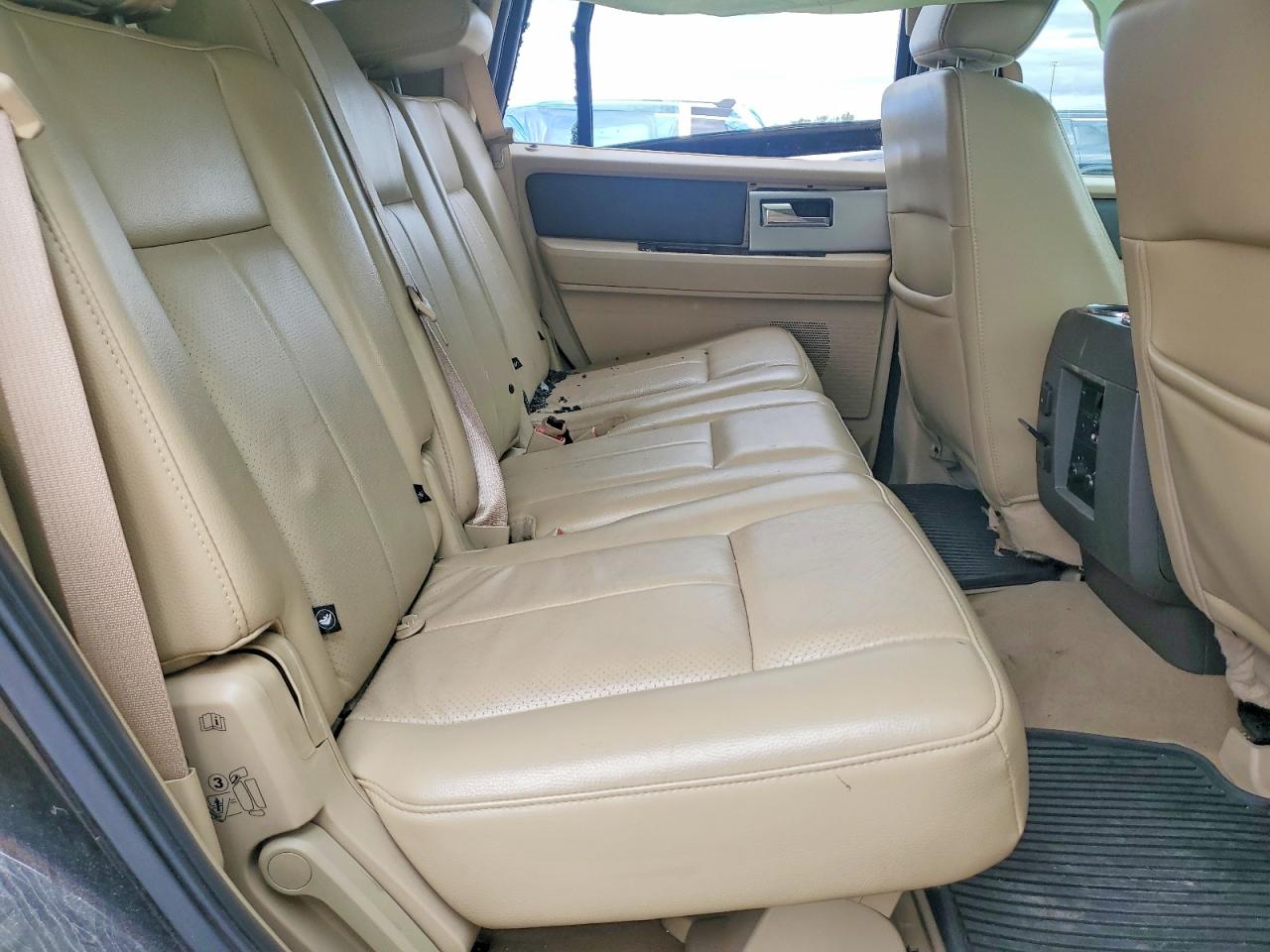 2013 Ford Expedition Xlt Black vin: 1FMJU1J51DEF05641