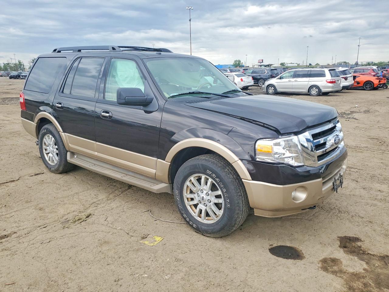 2013 Ford Expedition Xlt Black vin: 1FMJU1J51DEF05641