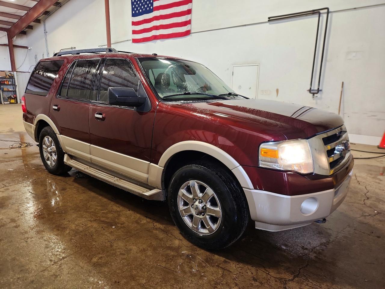 2010 Ford Expedition Eddie Bauer Burgundy vin: 1FMJU1J52AEB03462