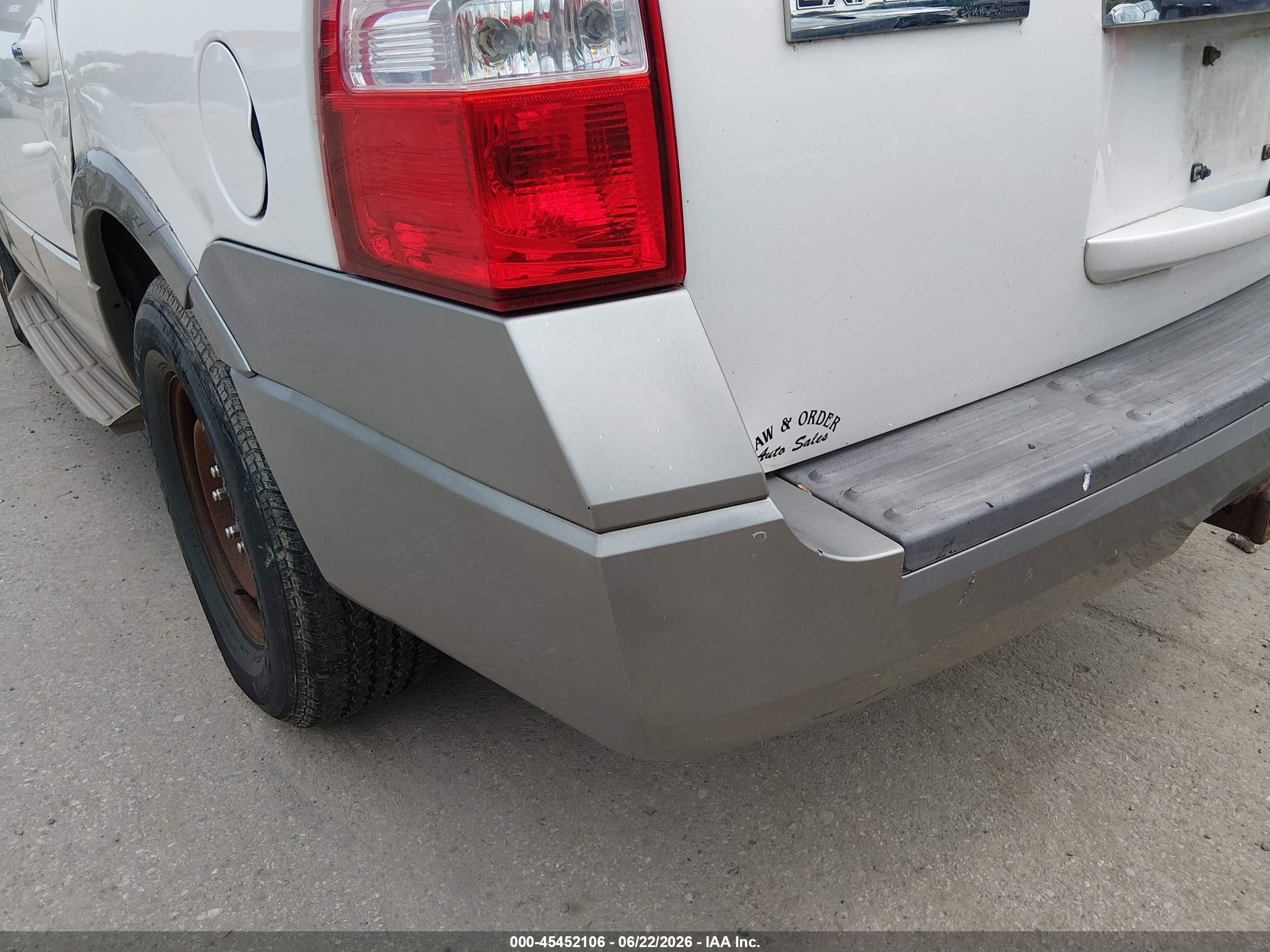 2010 Ford Expedition Eddie Bauer/king Ranch White vin: 1FMJU1J53AEB59118