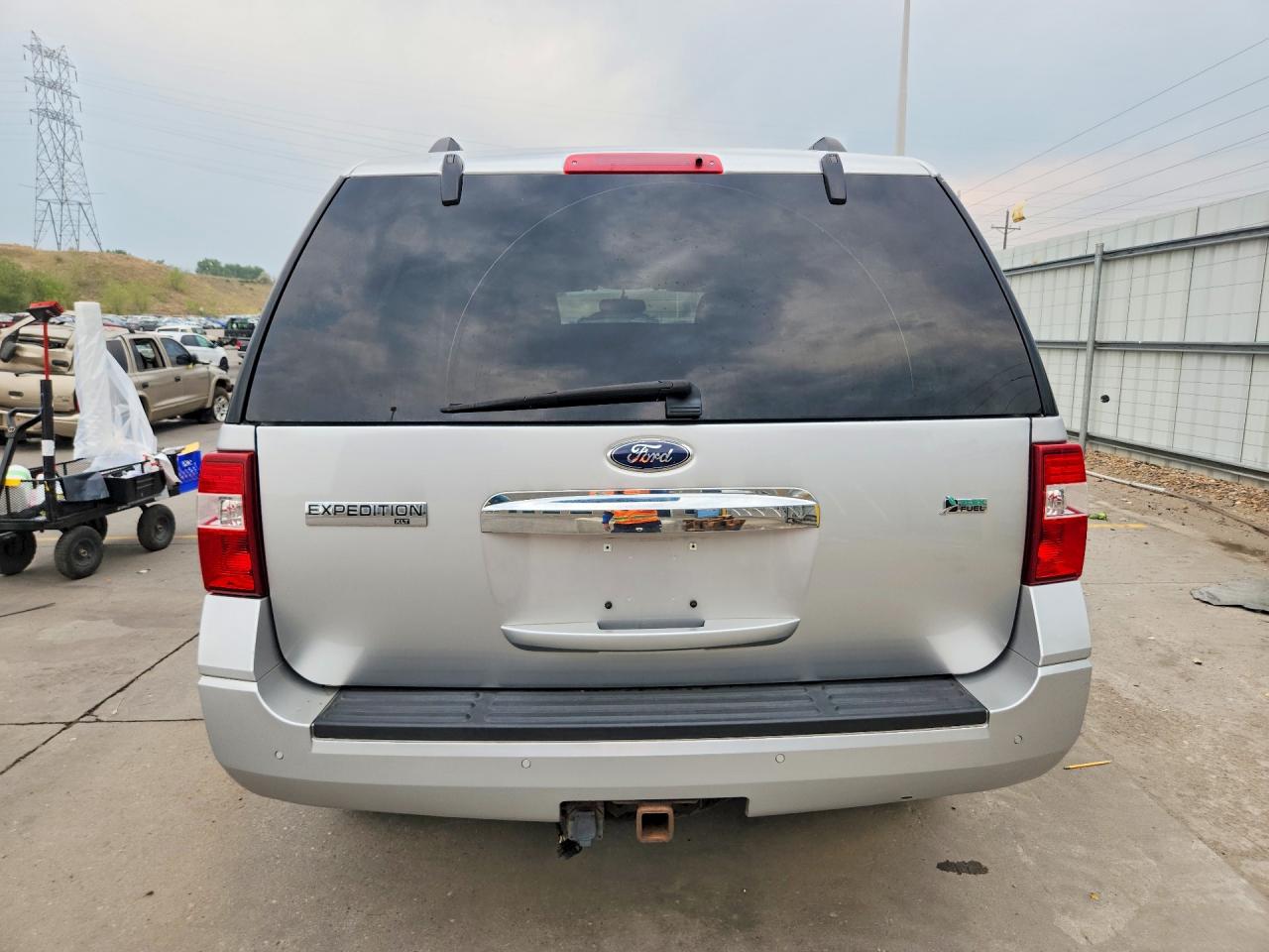 2012 Ford Expedition Xlt/king Ranch Silver vin: 1FMJU1J53CEF02318