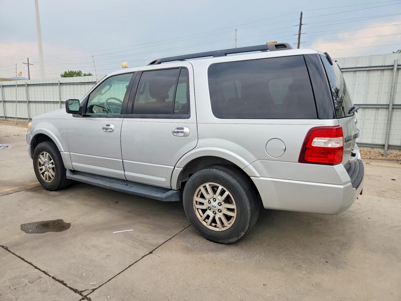 2012 Ford Expedition Xlt/king Ranch Silver vin: 1FMJU1J53CEF02318