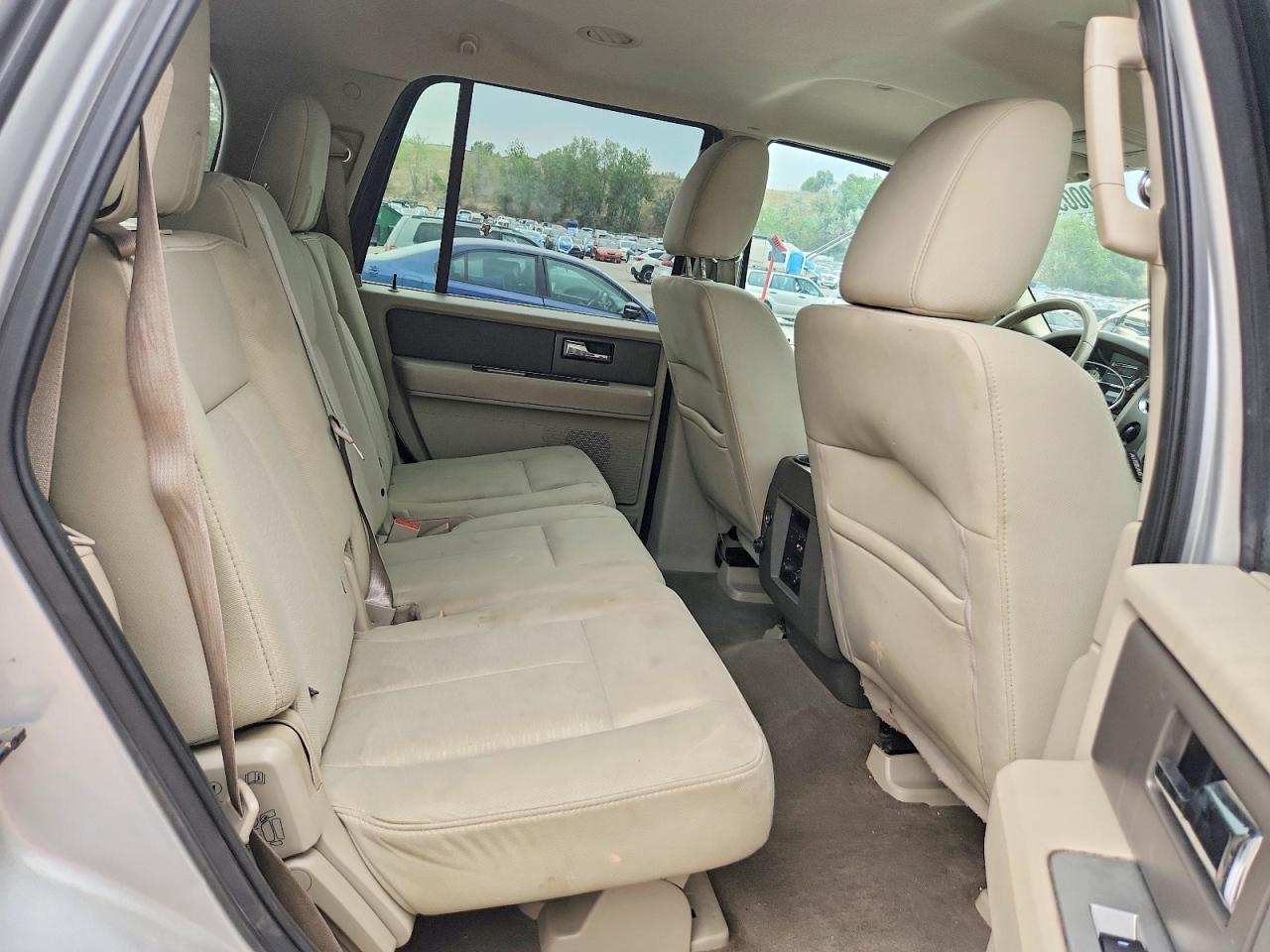 2012 Ford Expedition Xlt/king Ranch Silver vin: 1FMJU1J53CEF02318