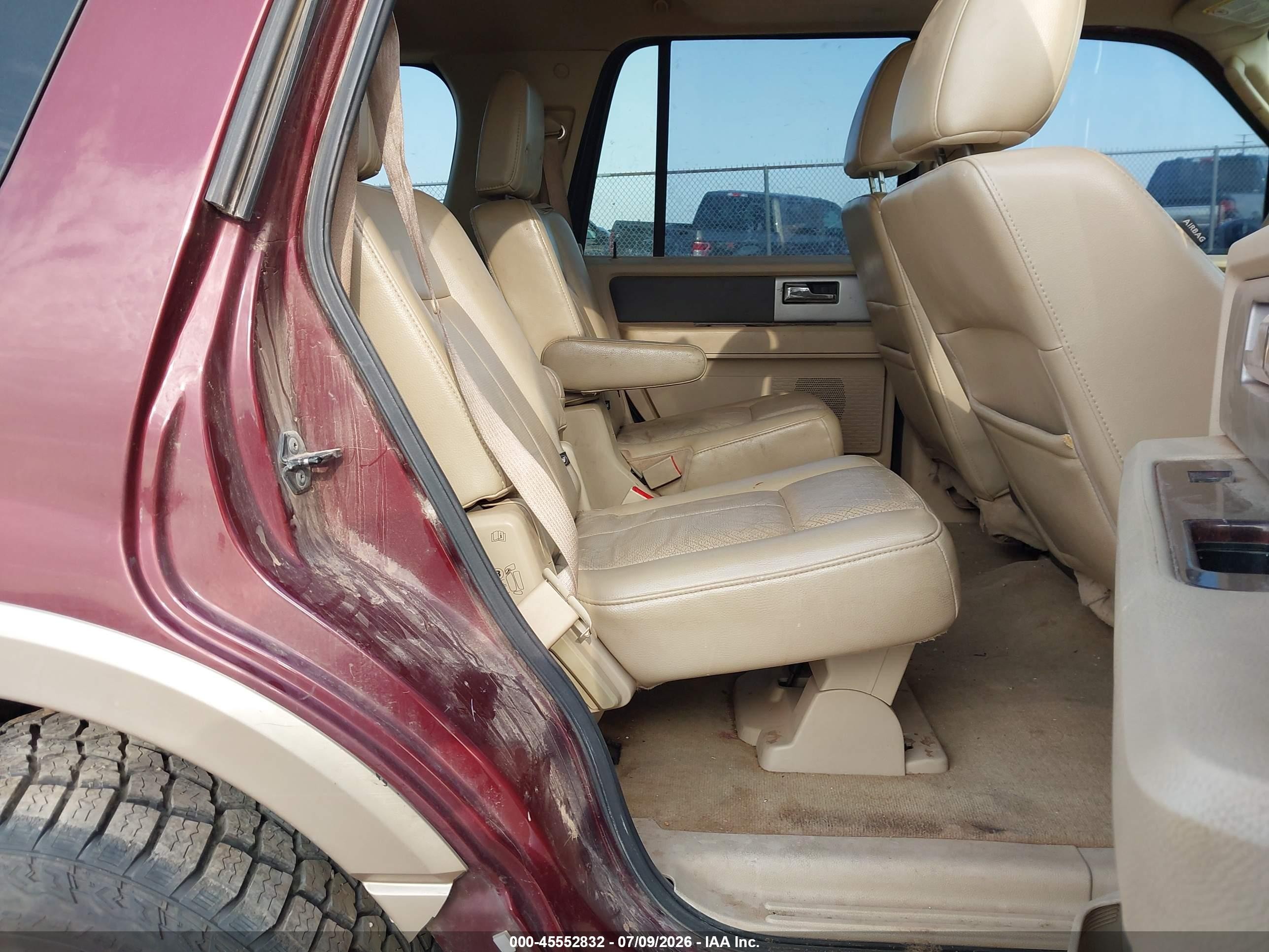 2012 Ford Expedition King Ranch/xlt Burgundy vin: 1FMJU1J53CEF05235