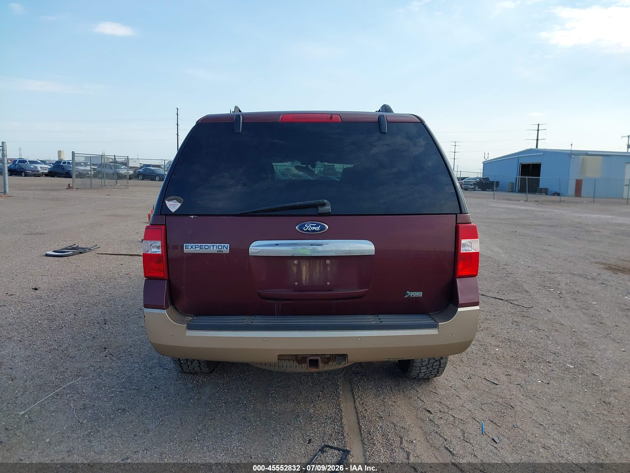 2012 Ford Expedition King Ranch/xlt Burgundy vin: 1FMJU1J53CEF05235