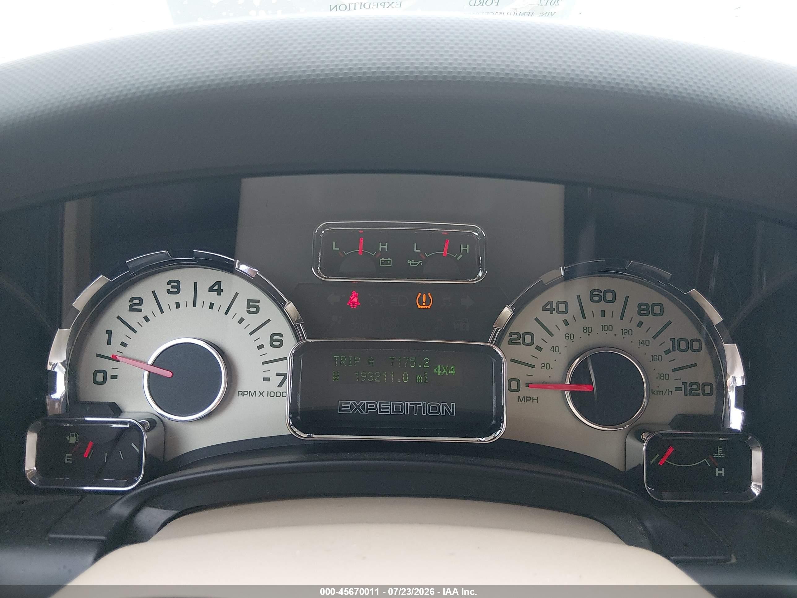 2012 Ford Expedition Xlt Black vin: 1FMJU1J53CEF05820