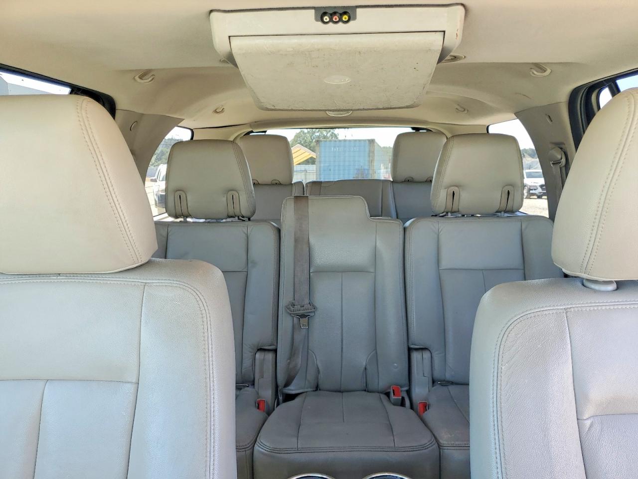 2012 Ford Expedition Xlt Silver vin: 1FMJU1J53CEF48988