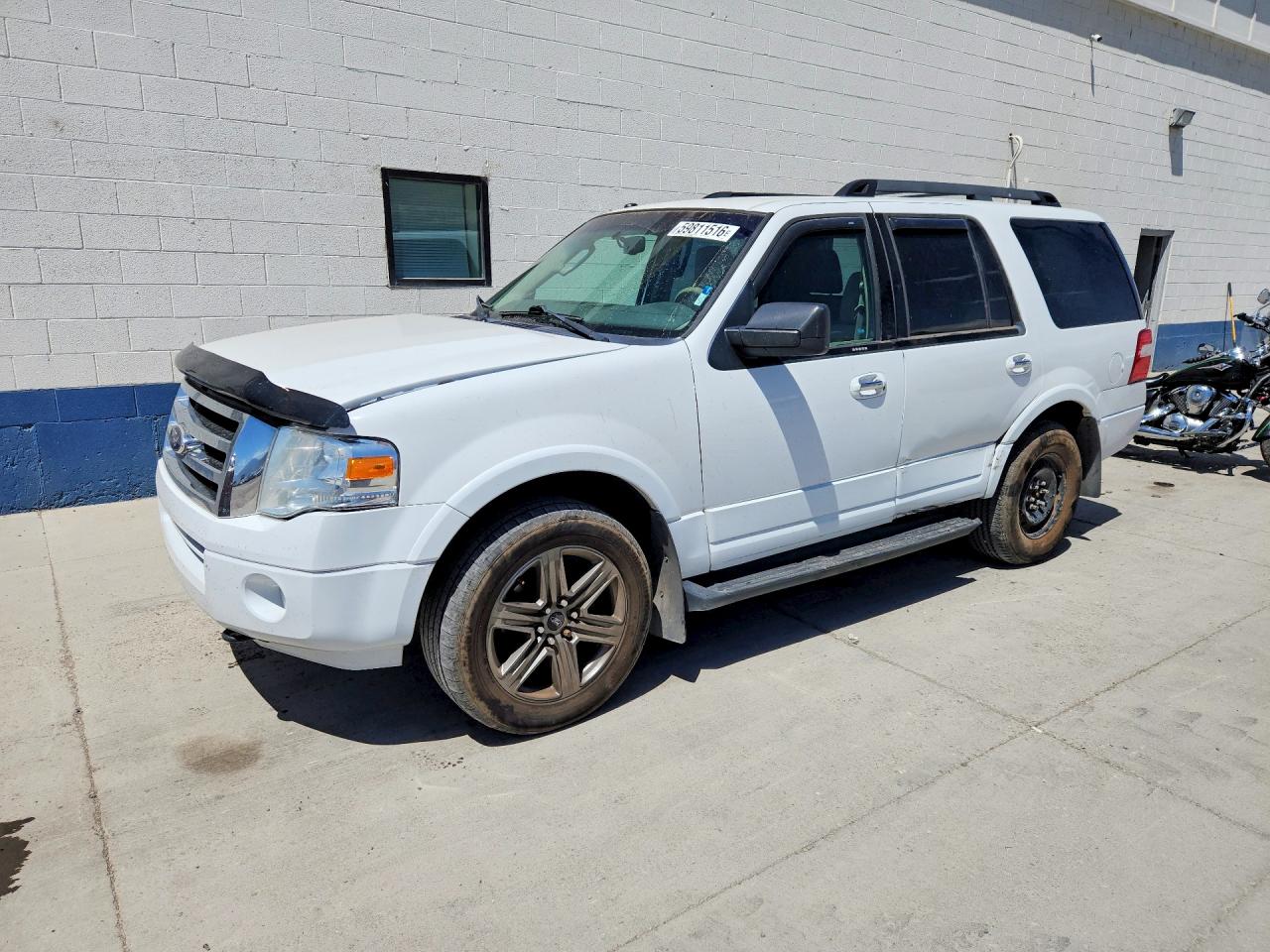 2014 Ford Expedition Xlt White vin: 1FMJU1J53EEF29358