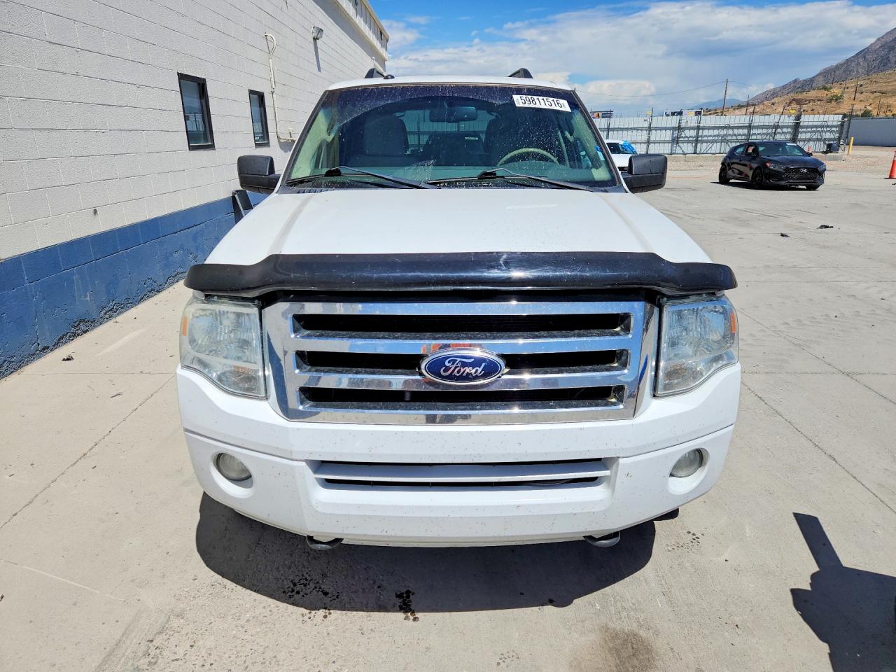 2014 Ford Expedition Xlt White vin: 1FMJU1J53EEF29358