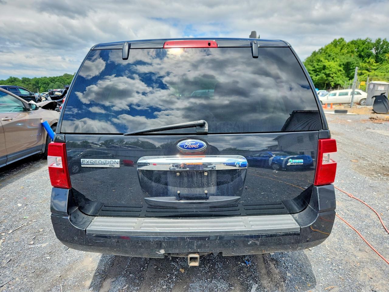 2014 Ford Expedition Xlt Угольный vin: 1FMJU1J53EEF61386