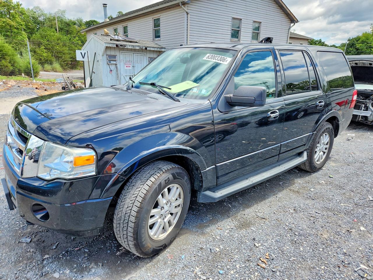 2014 Ford Expedition Xlt Угольный vin: 1FMJU1J53EEF61386