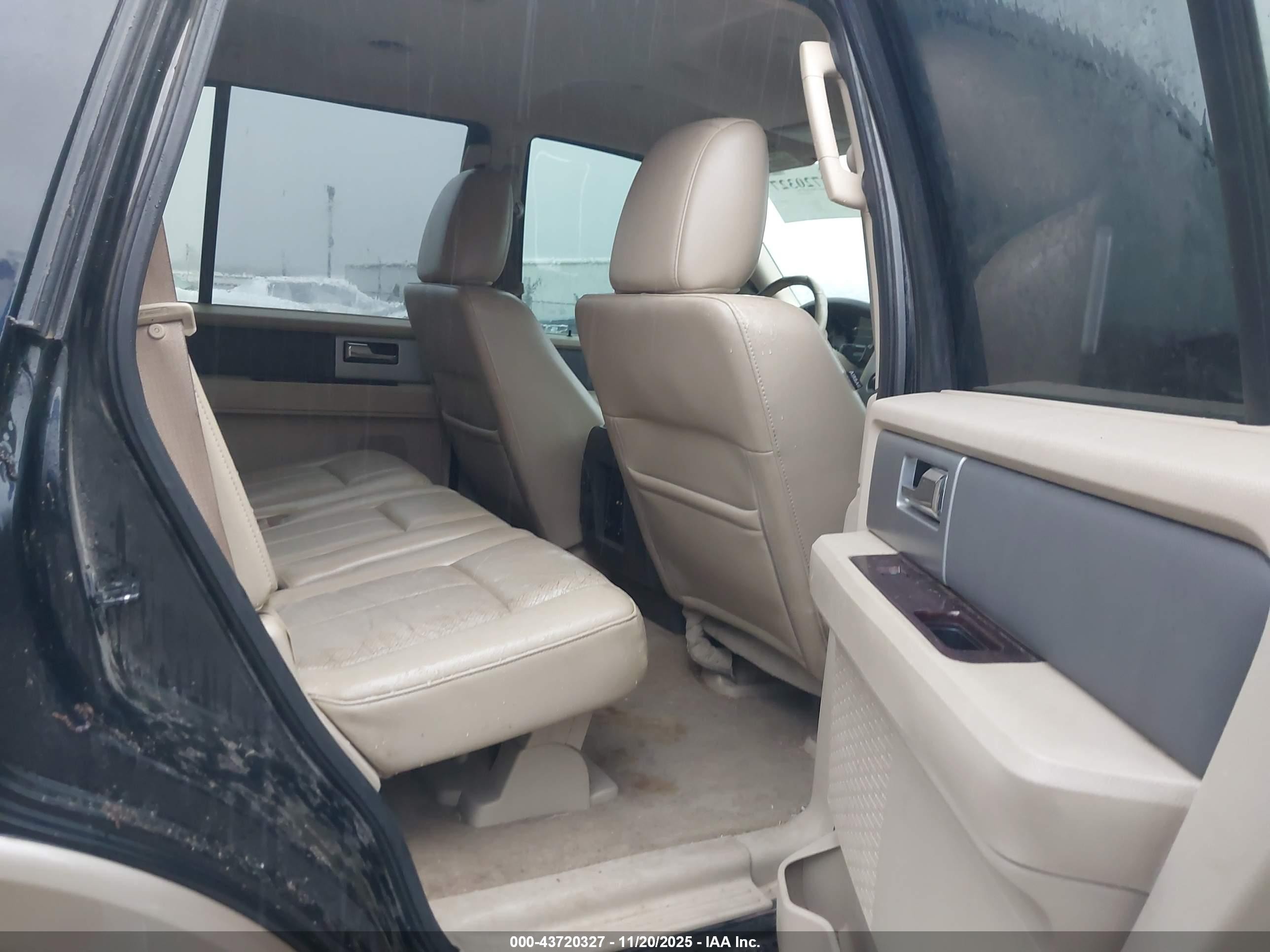 2012 Ford Expedition Xlt Black vin: 1FMJU1J54CEF35151
