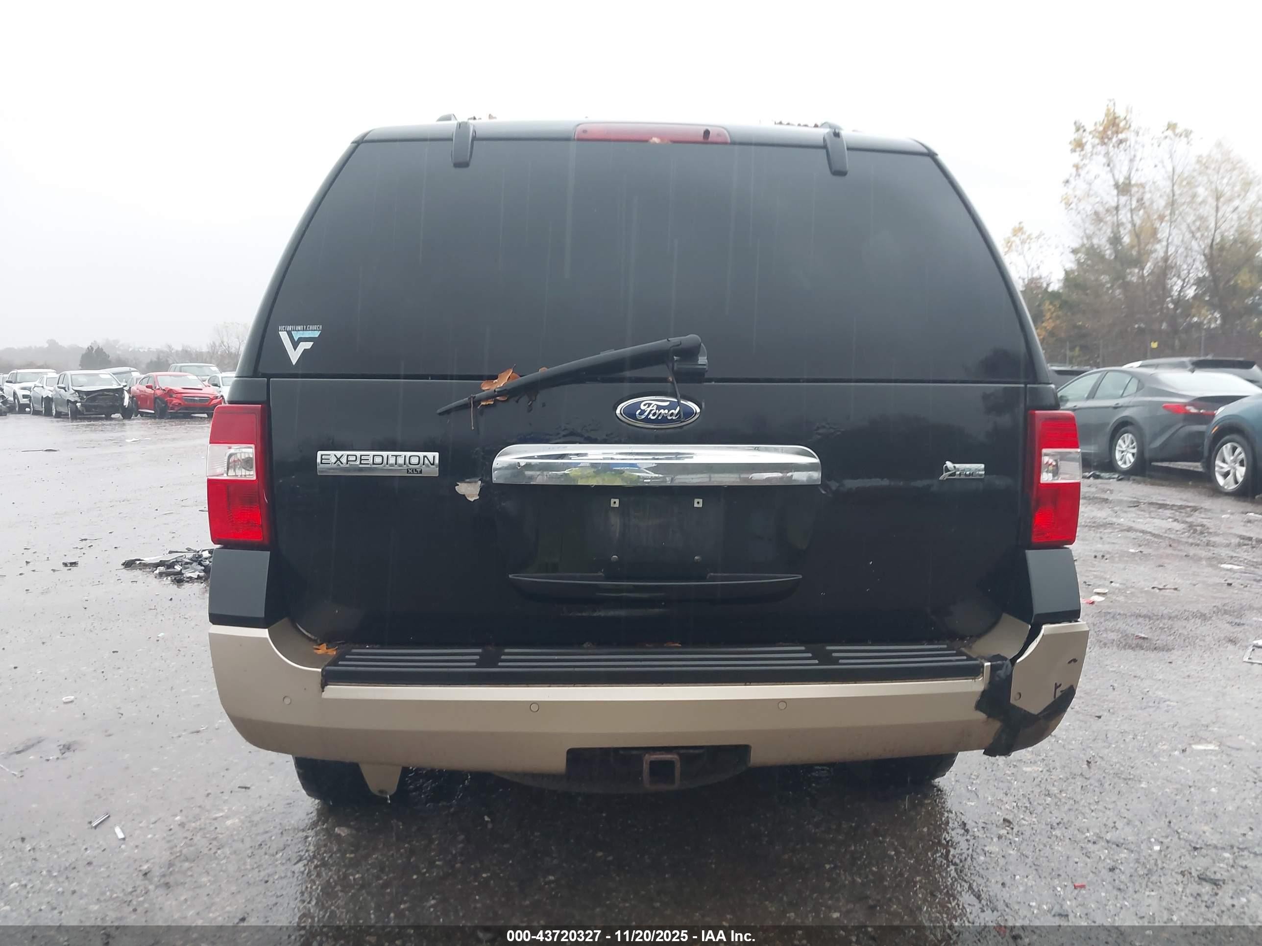 2012 Ford Expedition Xlt Black vin: 1FMJU1J54CEF35151
