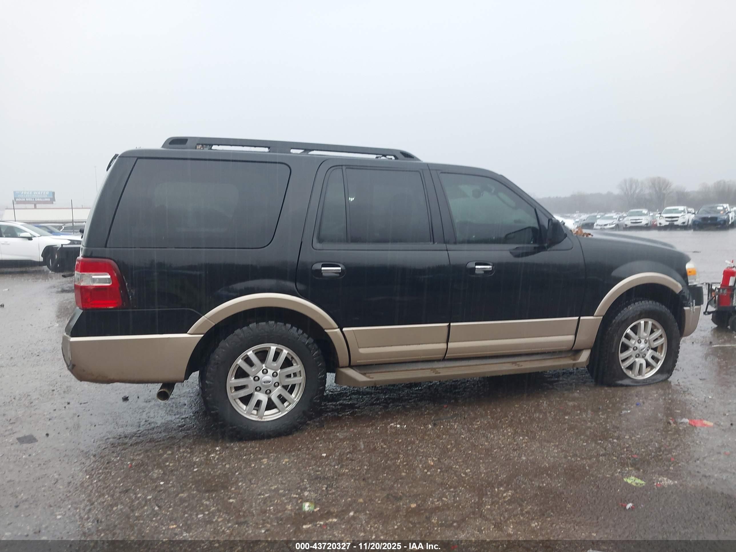 2012 Ford Expedition Xlt Black vin: 1FMJU1J54CEF35151