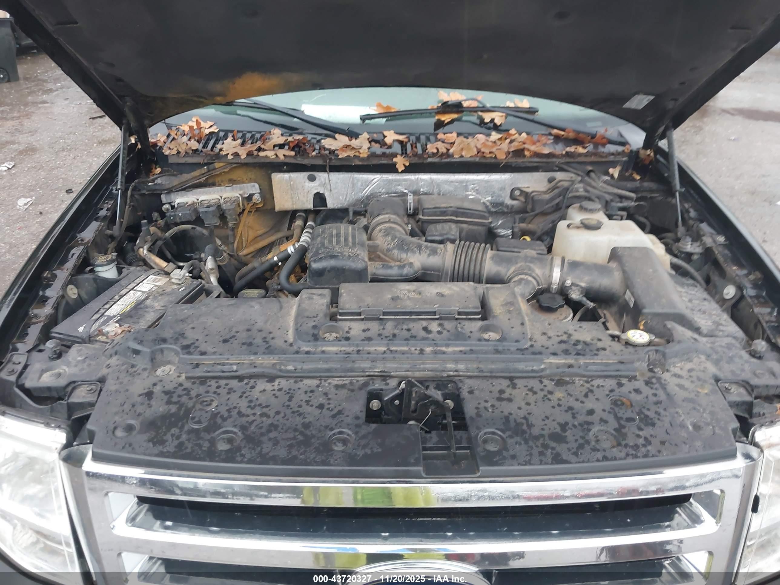 2012 Ford Expedition Xlt Black vin: 1FMJU1J54CEF35151