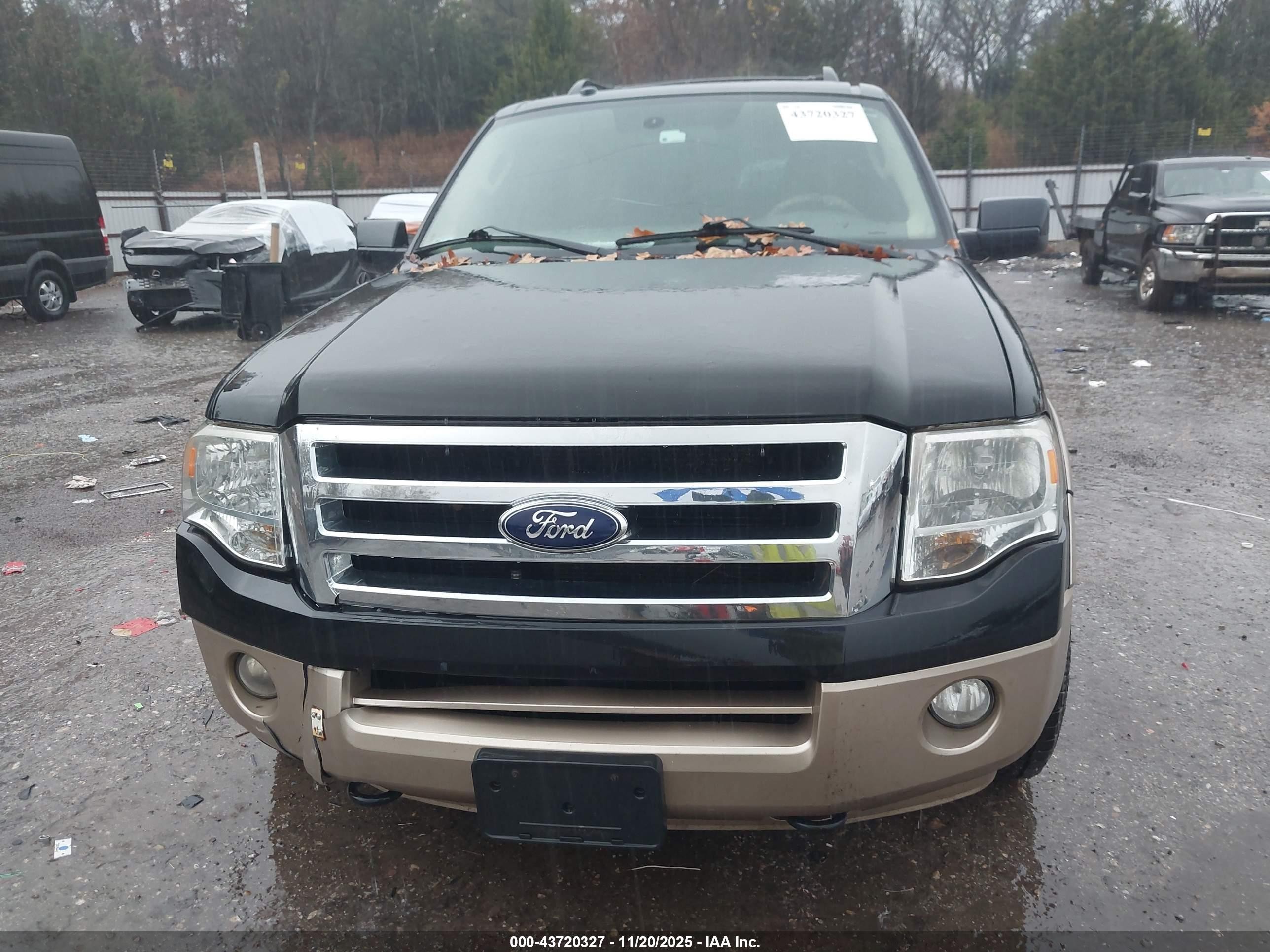 2012 Ford Expedition Xlt Black vin: 1FMJU1J54CEF35151