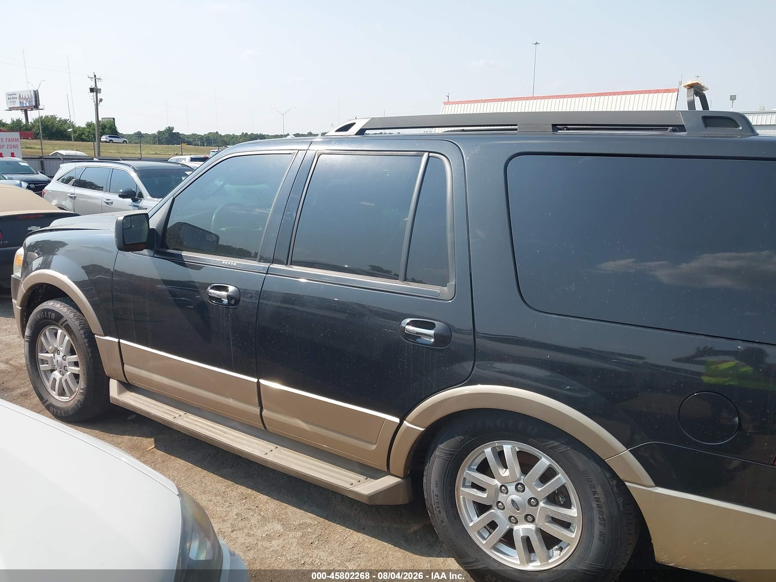 2013 Ford Expedition Xlt Tan vin: 1FMJU1J54DEF08873
