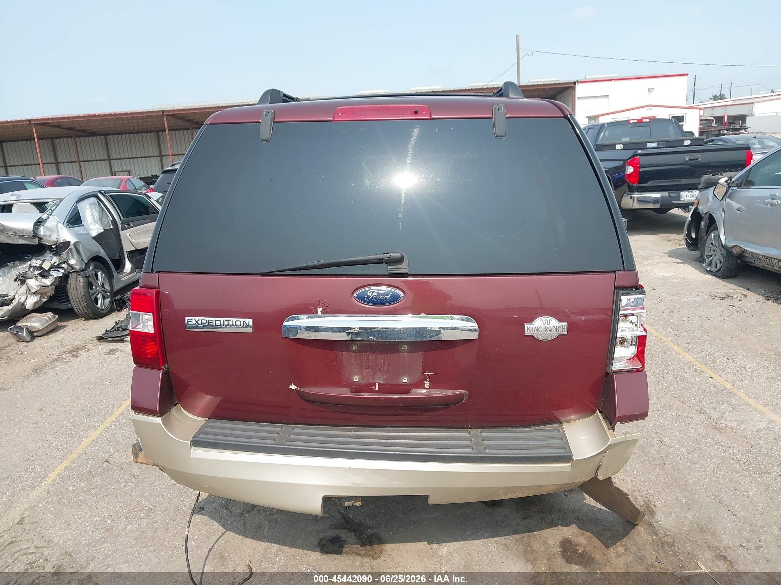 2010 Ford Expedition Eddie Bauer/king Ranch Burgundy vin: 1FMJU1J55AEA17370