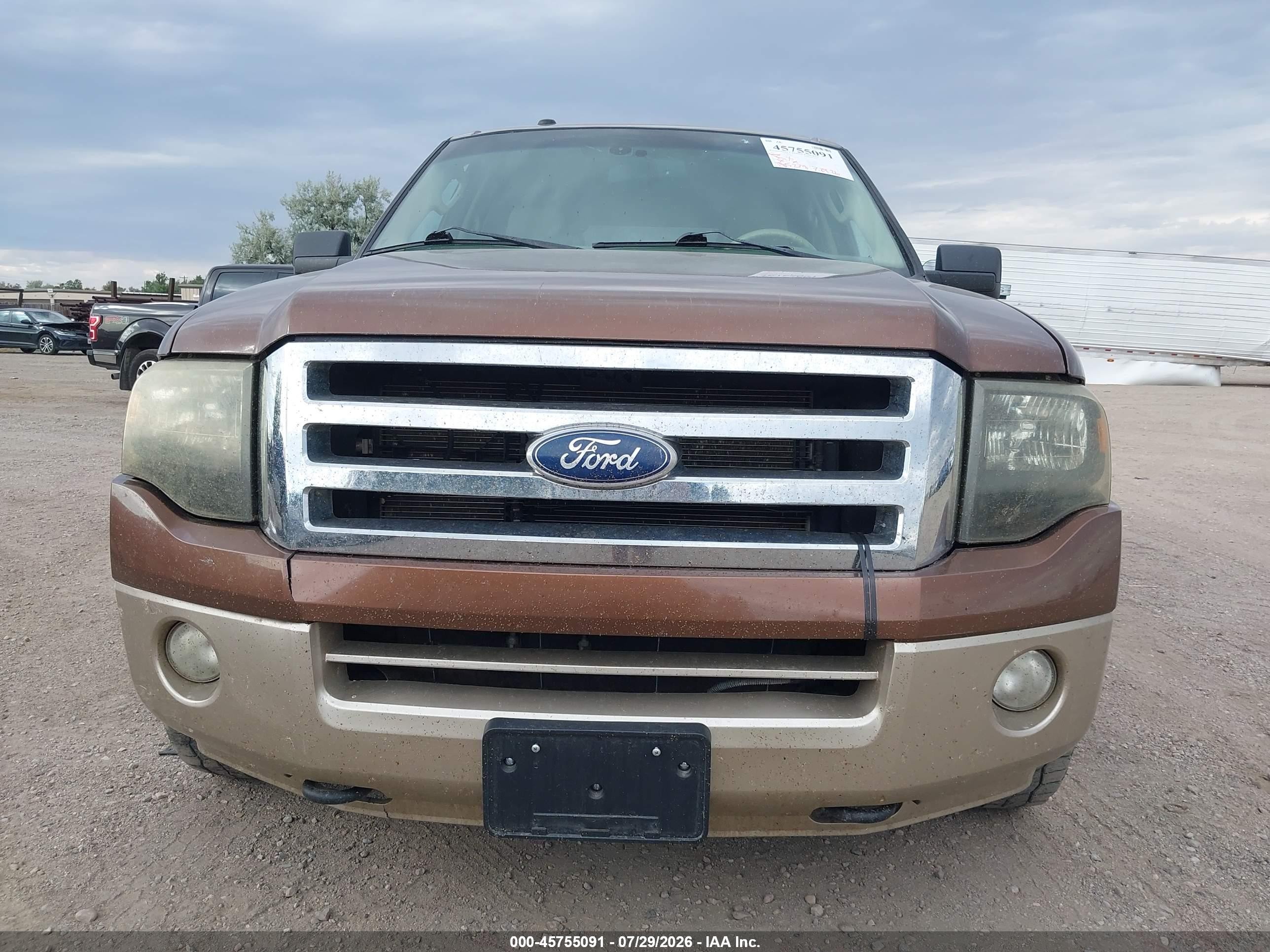 2011 Ford Expedition Xlt Коричневый vin: 1FMJU1J55BEF04408