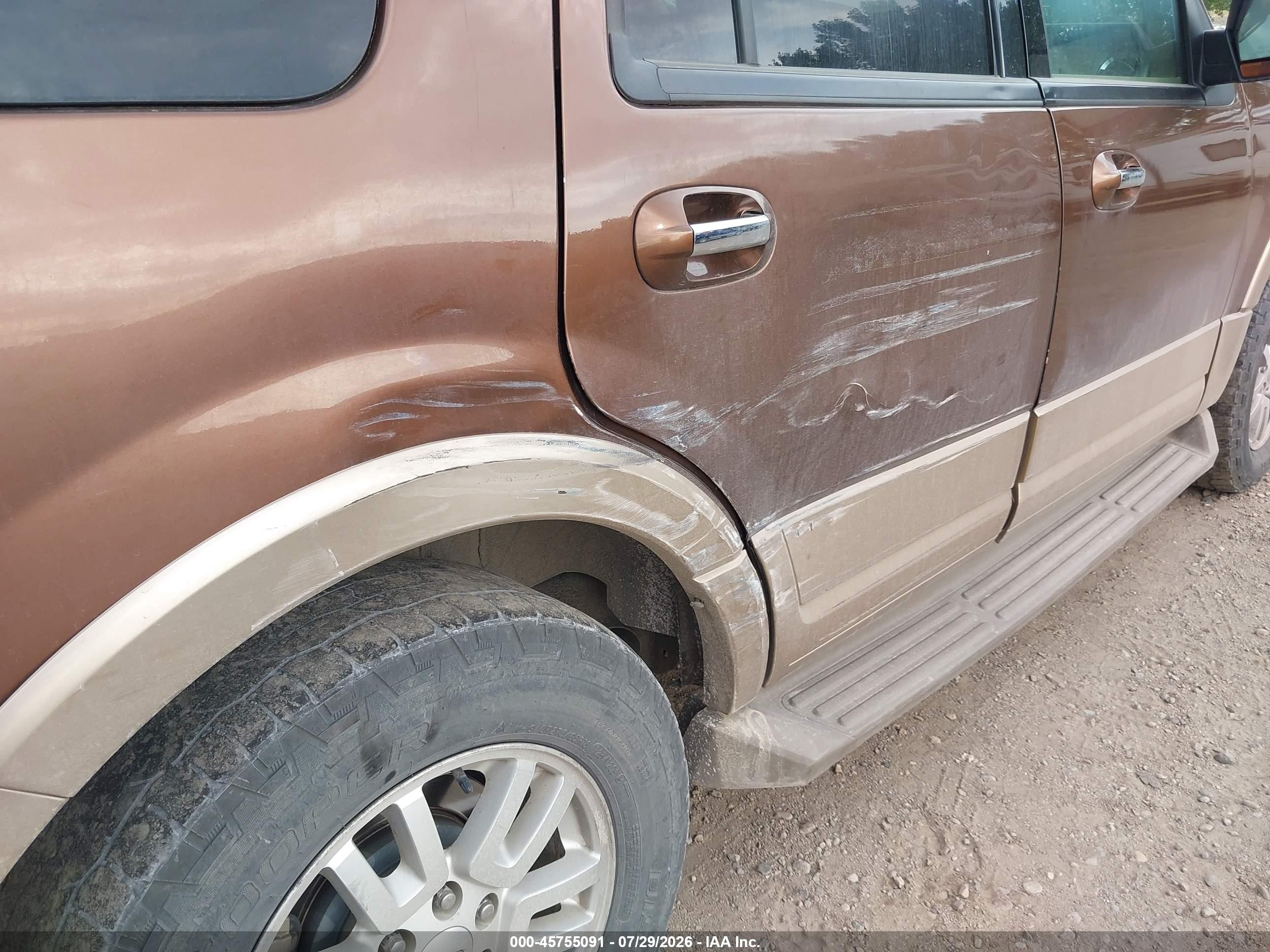 2011 Ford Expedition Xlt Коричневый vin: 1FMJU1J55BEF04408