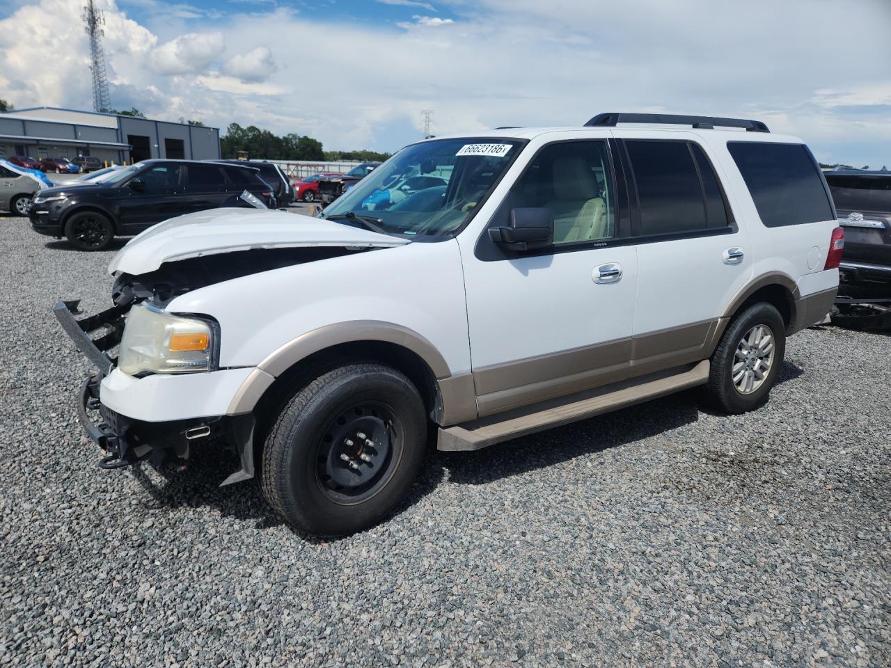 2013 Ford Expedition Xlt Белый vin: 1FMJU1J55DEF18344