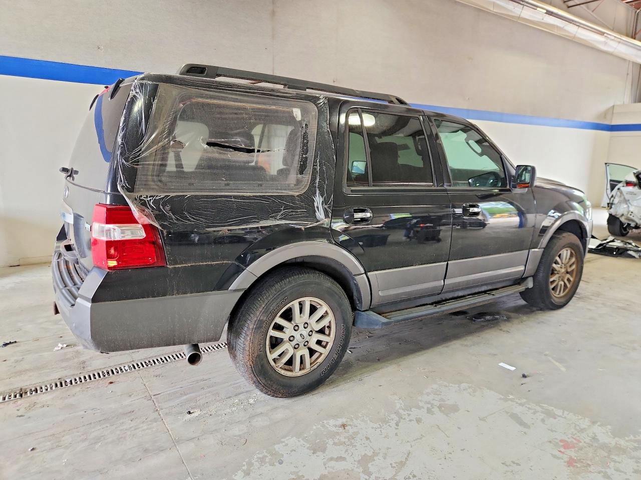 2012 Ford Expedition Xlt Black vin: 1FMJU1J56CEF13555