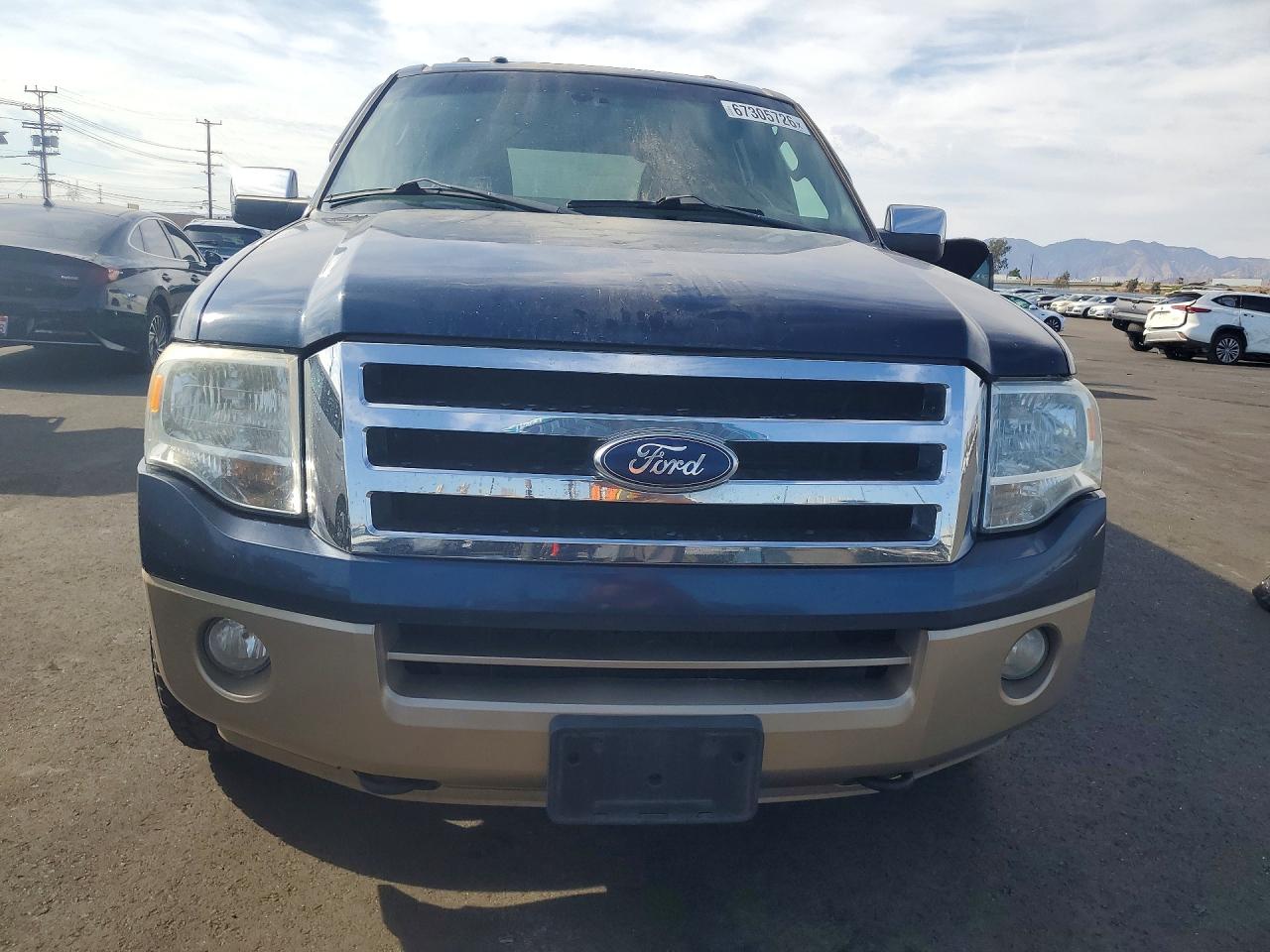 2013 Ford Expedition Xlt Blue vin: 1FMJU1J56DEF02508