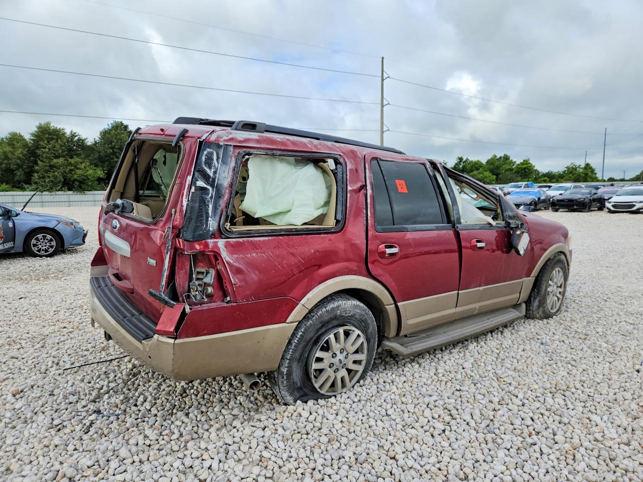 2014 Ford Expedition Xlt Red vin: 1FMJU1J56EEF18418