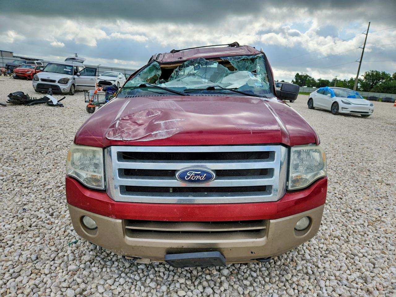 2014 Ford Expedition Xlt Red vin: 1FMJU1J56EEF18418