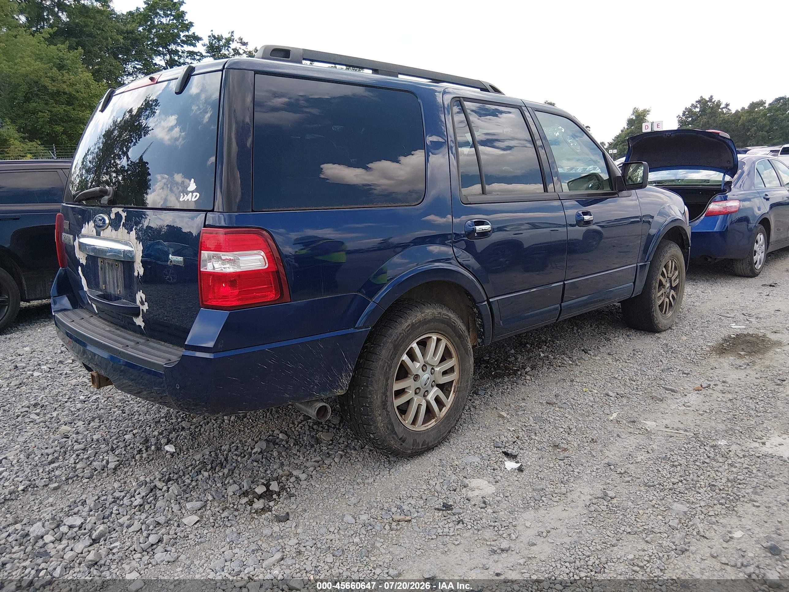 2011 Ford Expedition Xlt Blue vin: 1FMJU1J57BEF05320