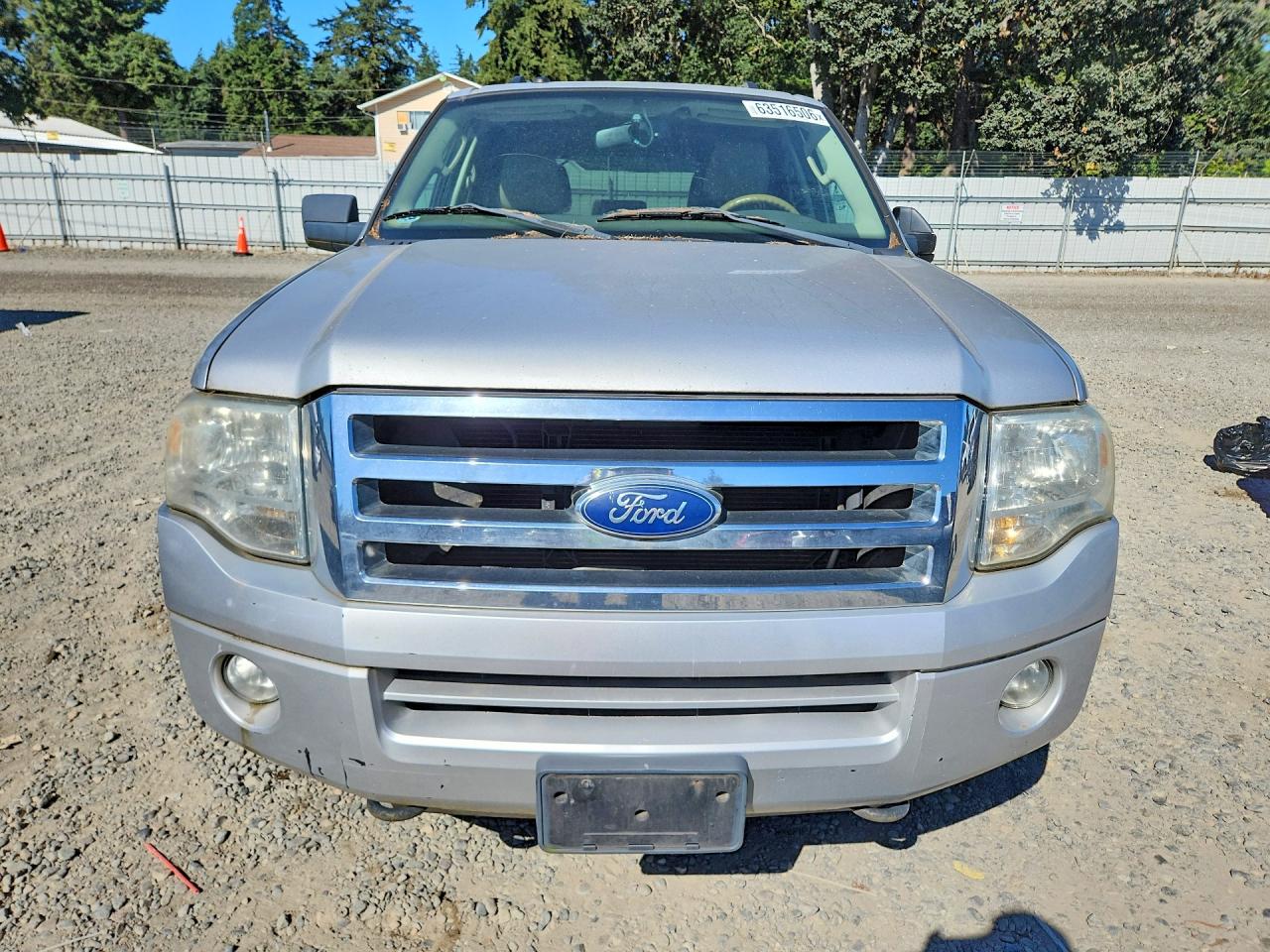 2011 Ford Expedition Xlt Silver vin: 1FMJU1J58BEF55336