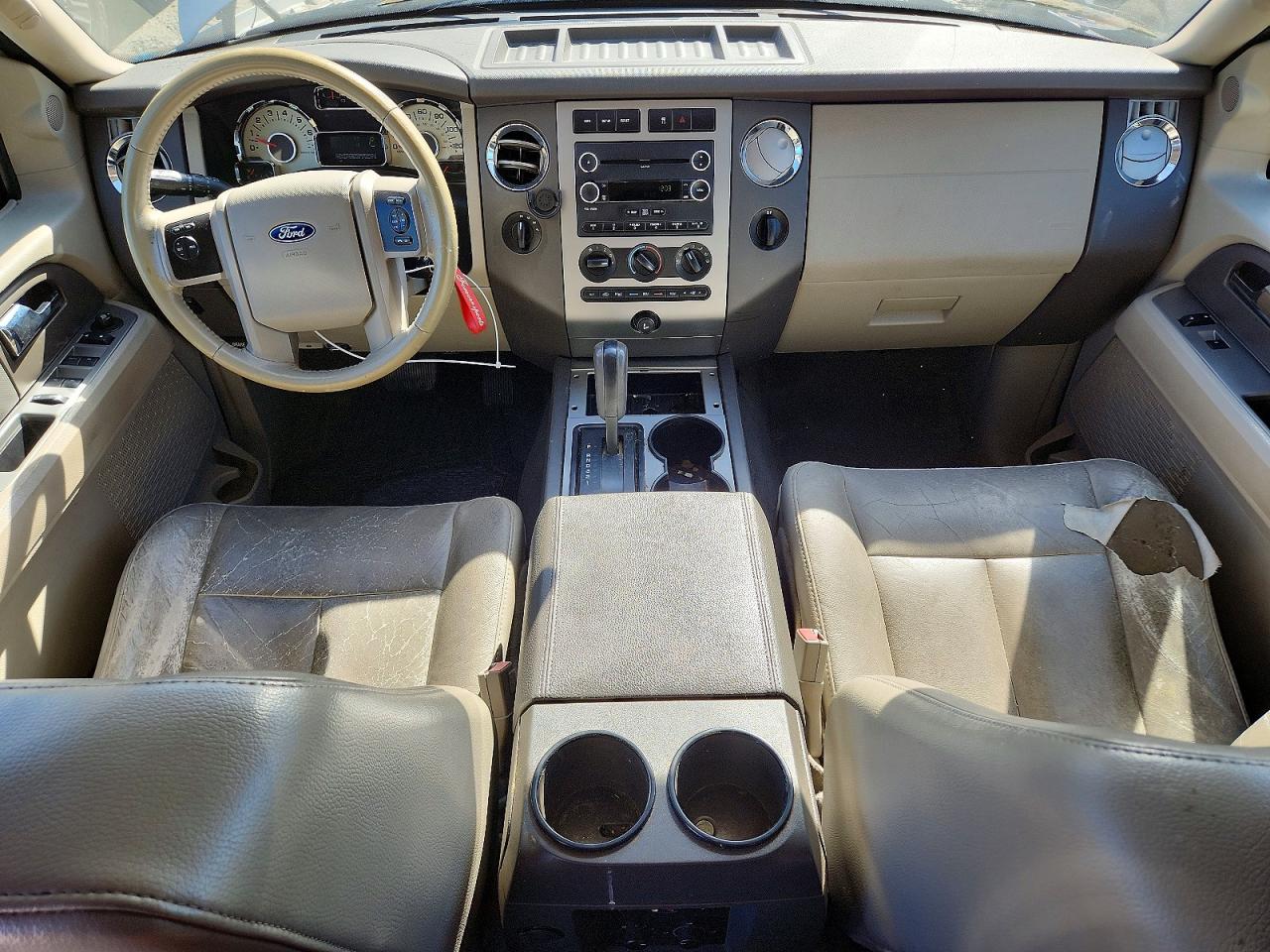 2011 Ford Expedition Xlt Silver vin: 1FMJU1J58BEF55336