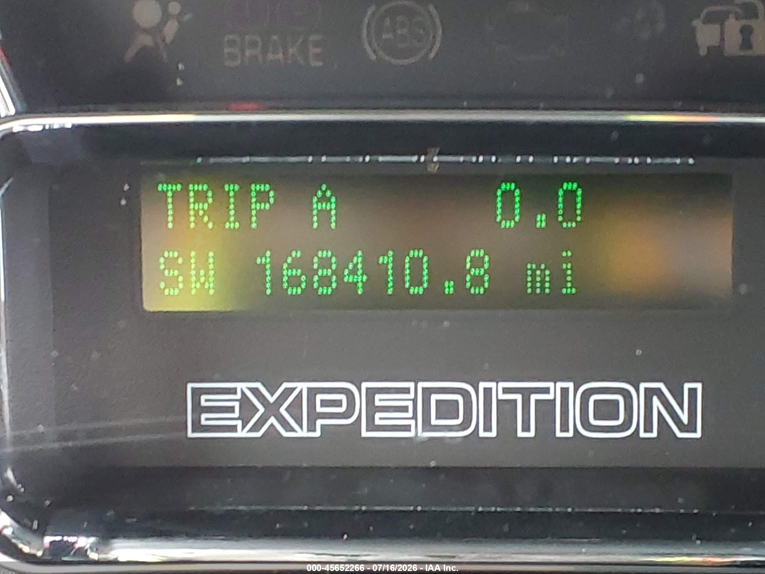 2011 Ford Expedition Xlt Silver vin: 1FMJU1J58BEF55708