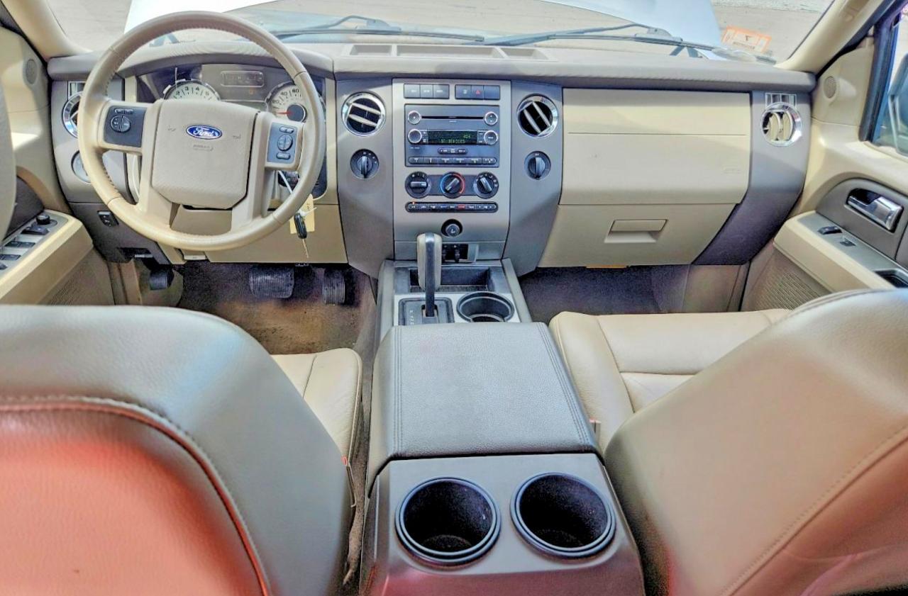 2013 Ford Expedition Xlt Silver vin: 1FMJU1J58DEF34652