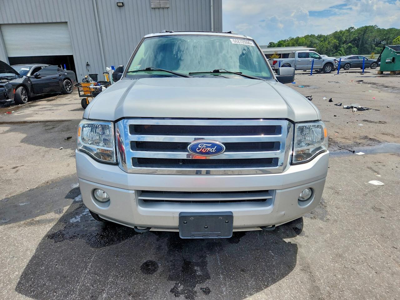 2013 Ford Expedition Xlt Silver vin: 1FMJU1J58DEF34652