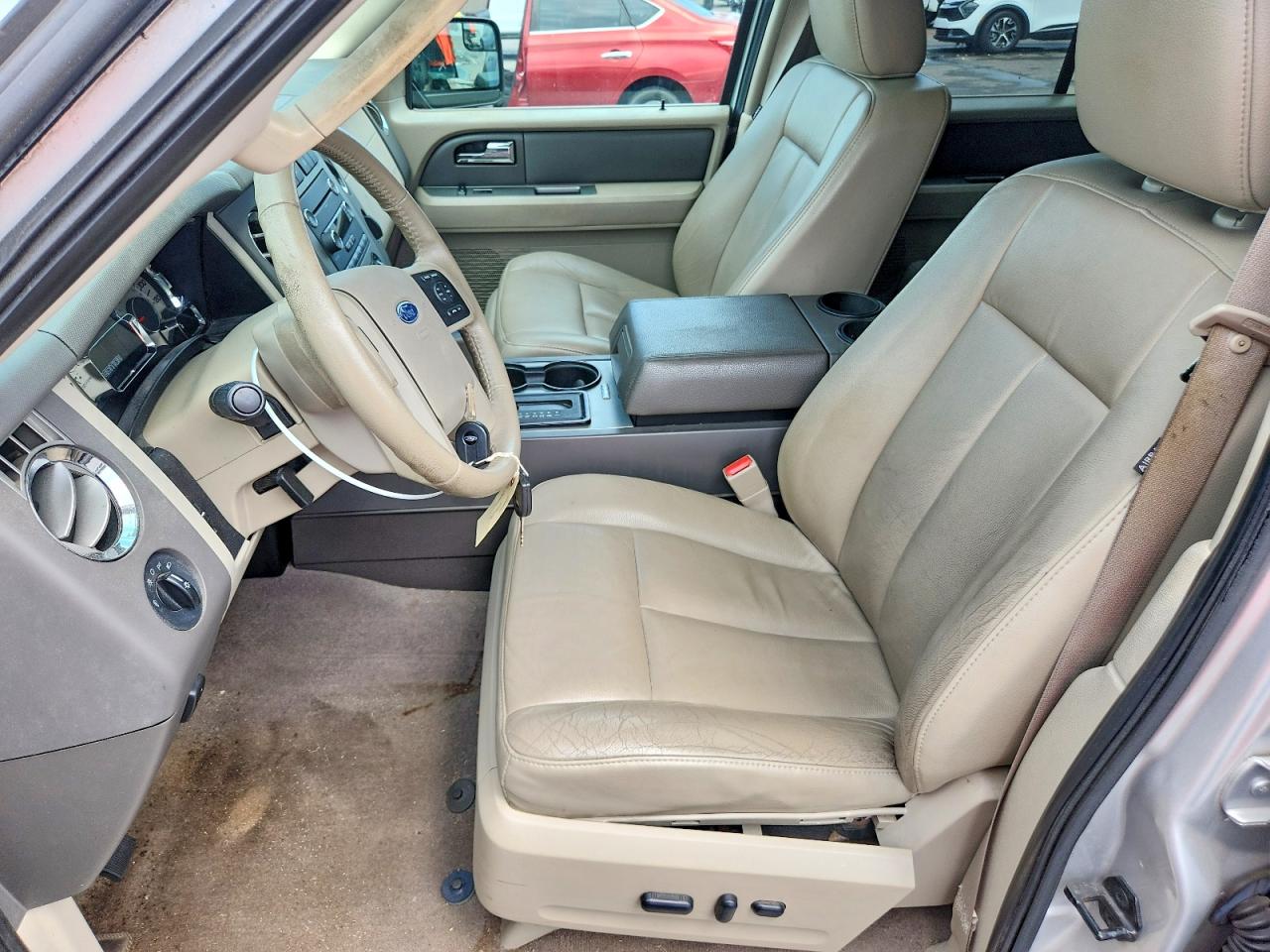 2013 Ford Expedition Xlt Silver vin: 1FMJU1J58DEF34652