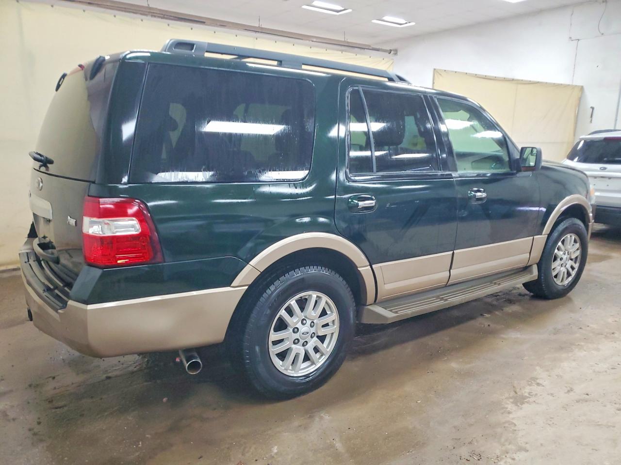 2014 Ford Expedition Xlt Green vin: 1FMJU1J58EEF53137