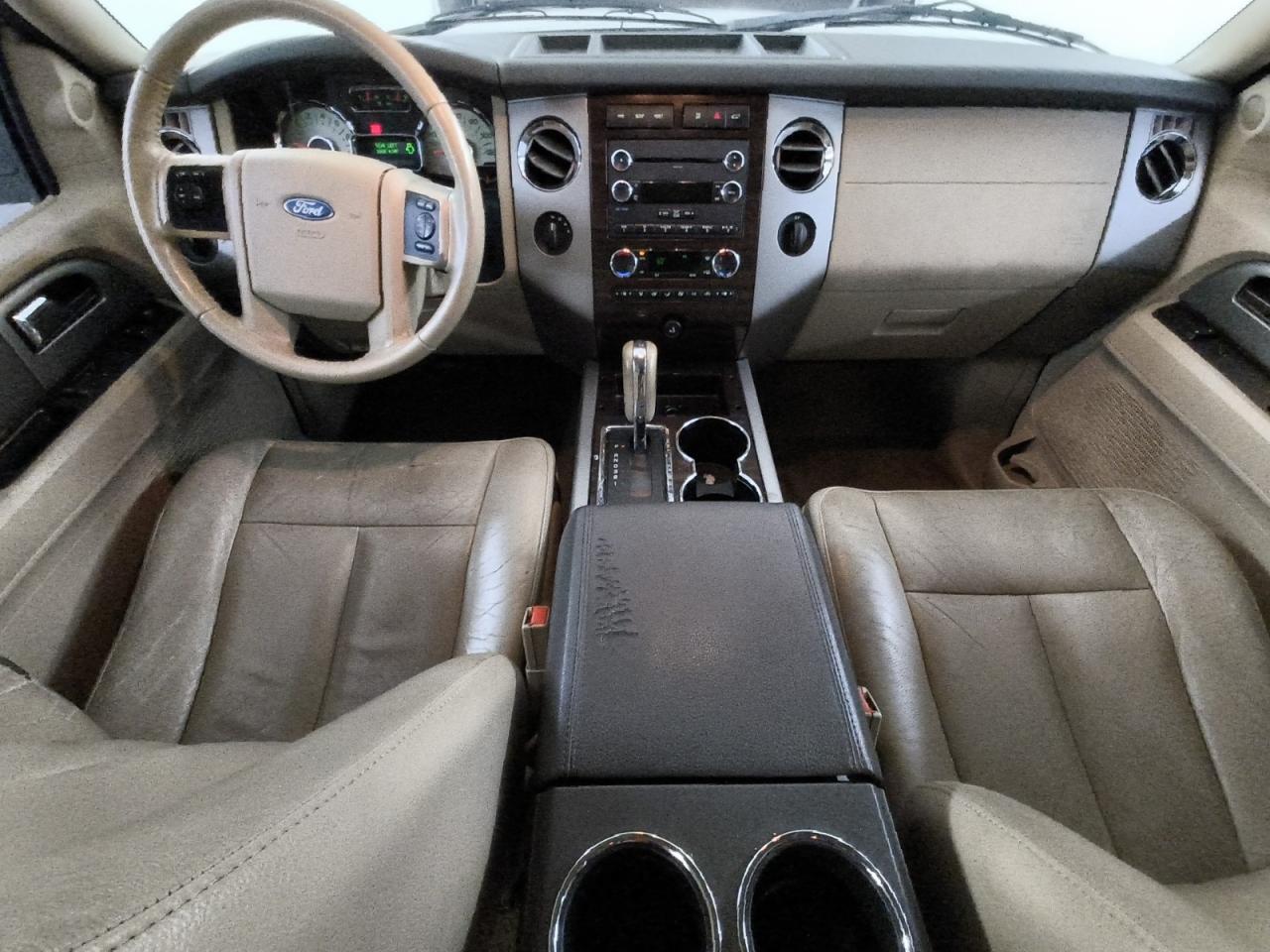2012 Ford Expedition Xlt White vin: 1FMJU1J59CEF10097 Damage: Radio, Inoperable, Repair Required