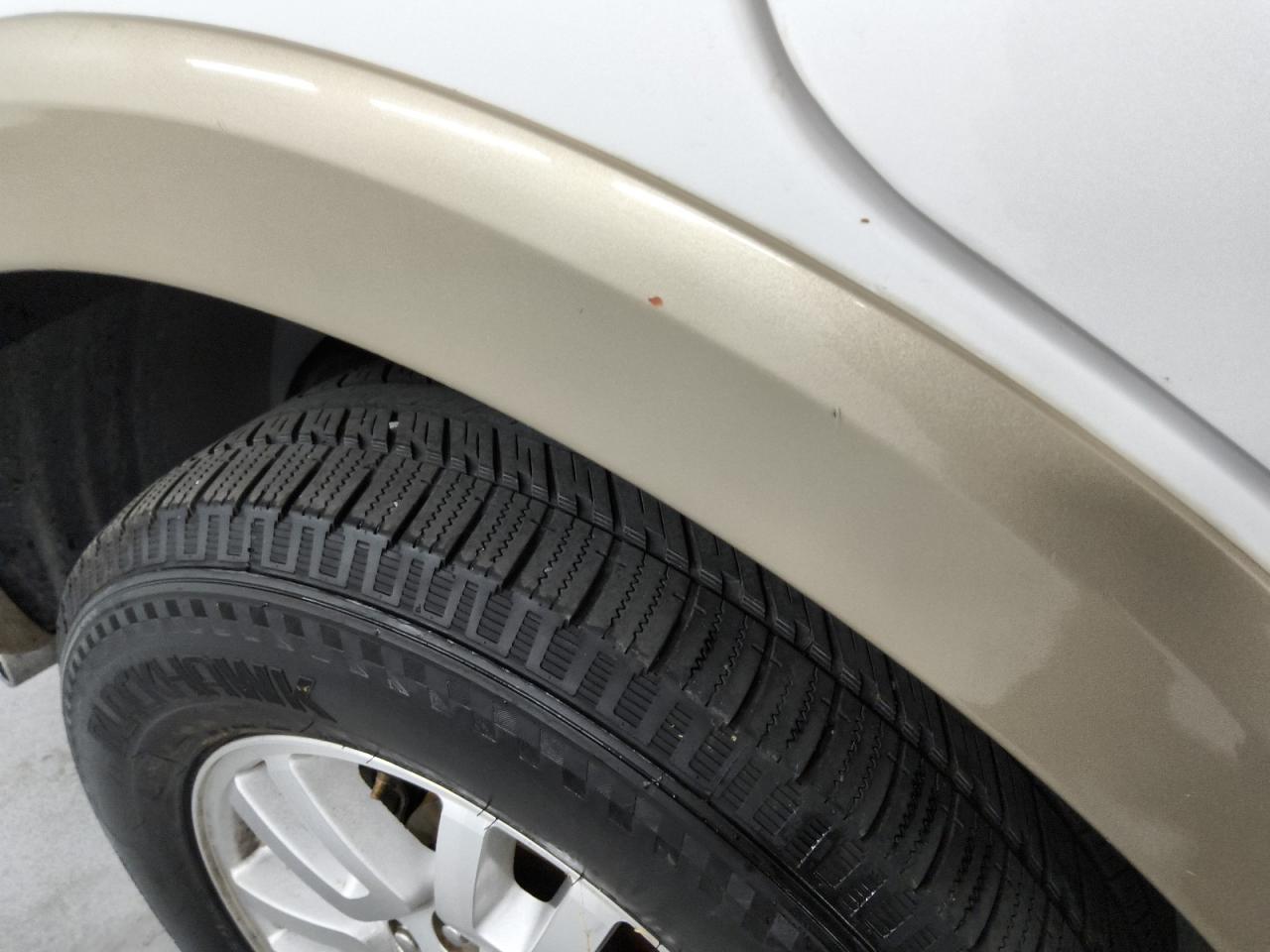 2012 Ford Expedition Xlt White vin: 1FMJU1J59CEF10097 Damage: Right Qtr Panel Cladding, Chipped, 2