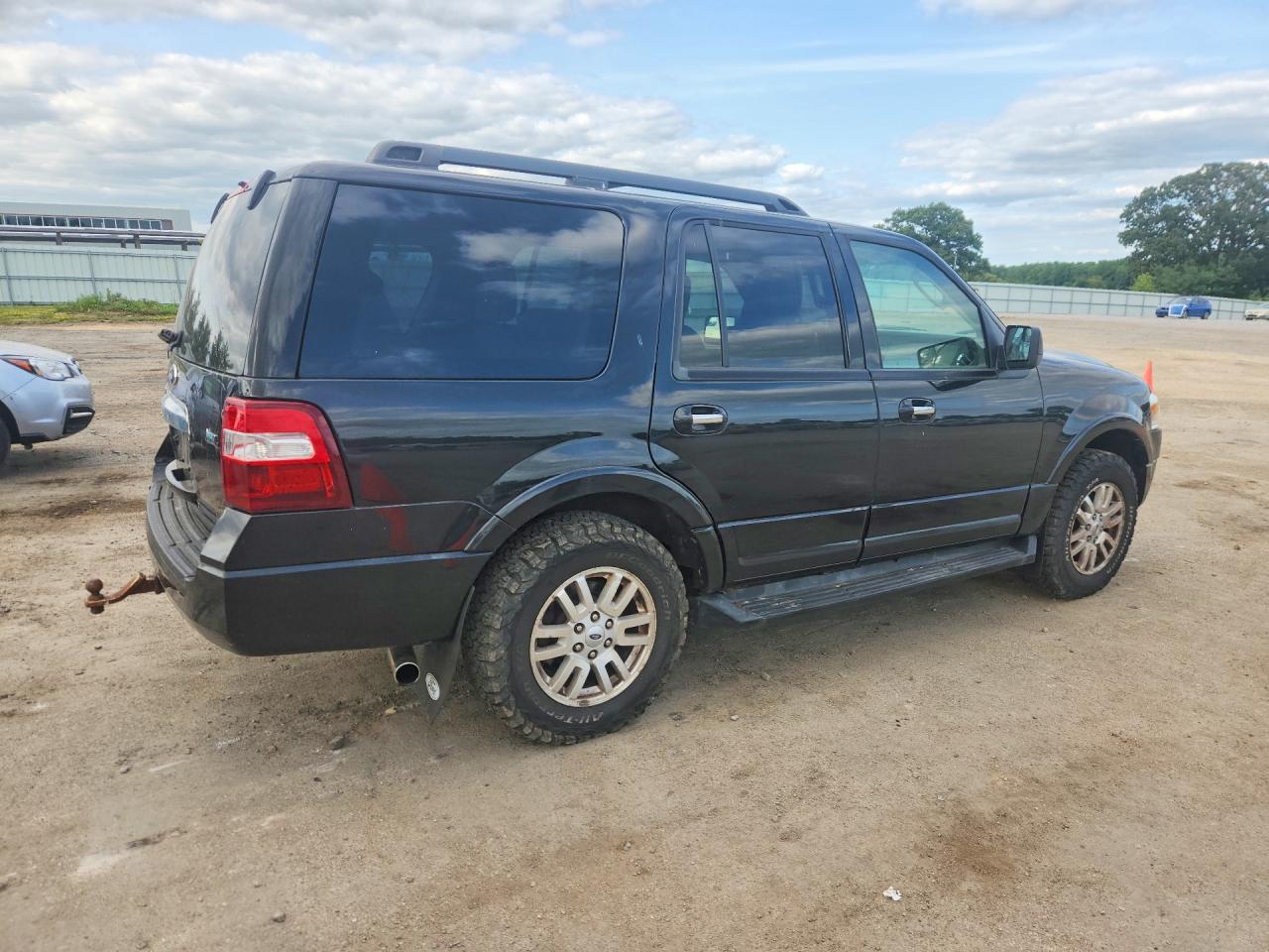 2013 Ford Expedition Xlt Black vin: 1FMJU1J59DEF20310