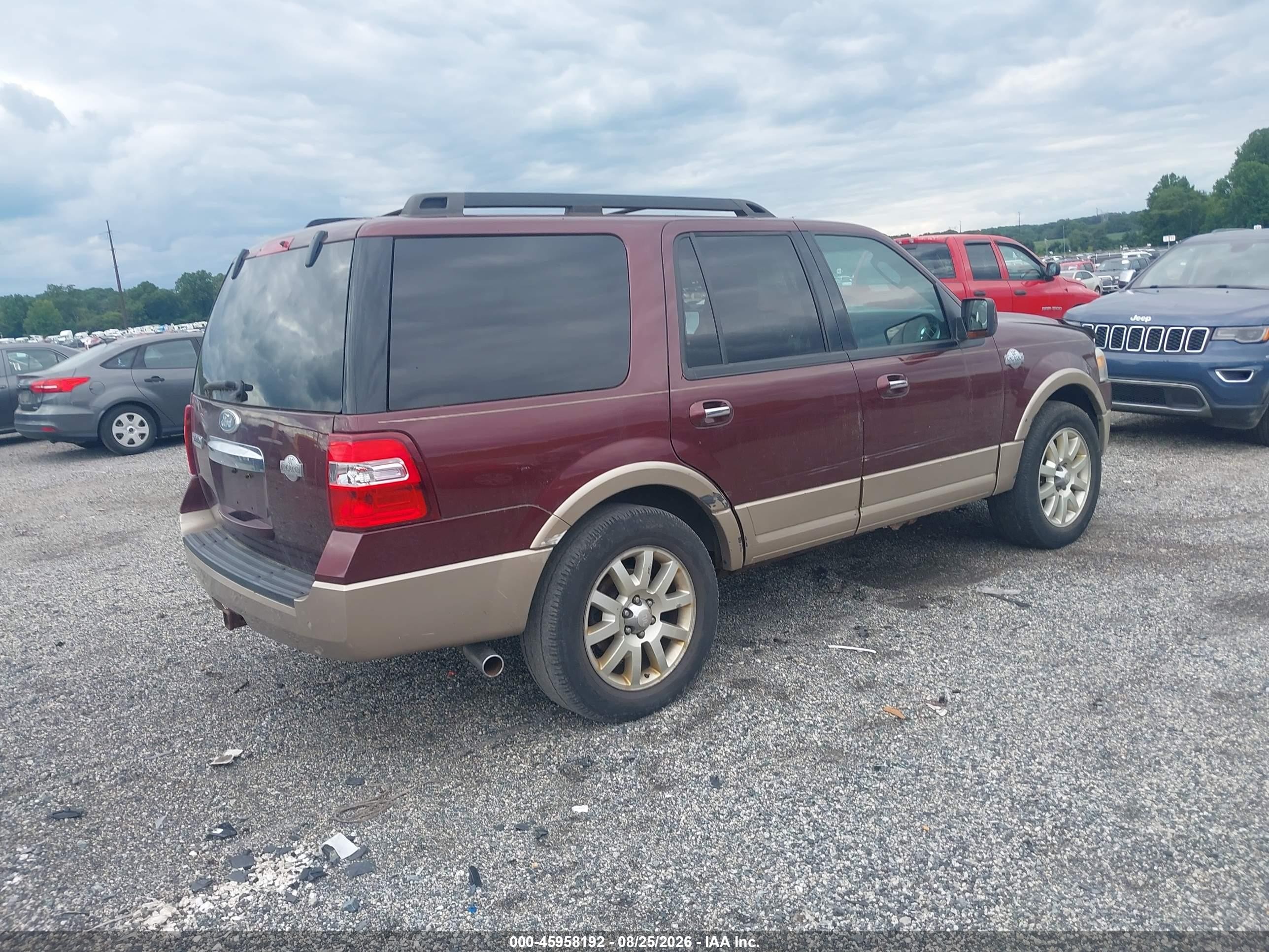 2011 Ford Expedition King Ranch Burgundy vin: 1FMJU1J5XBEF27599