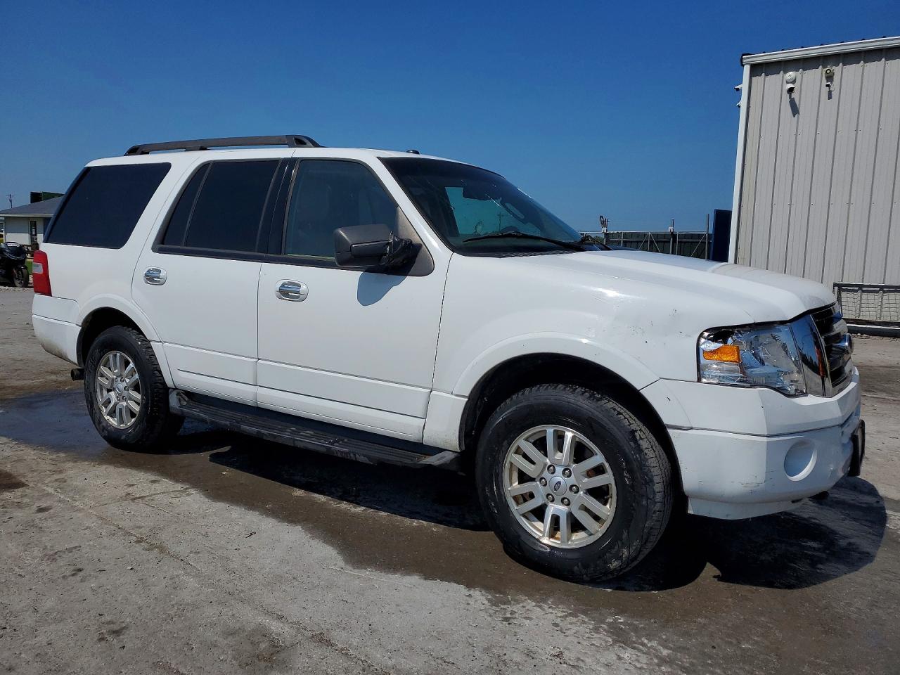 2012 Ford Expedition Xlt White vin: 1FMJU1J5XCEF03188