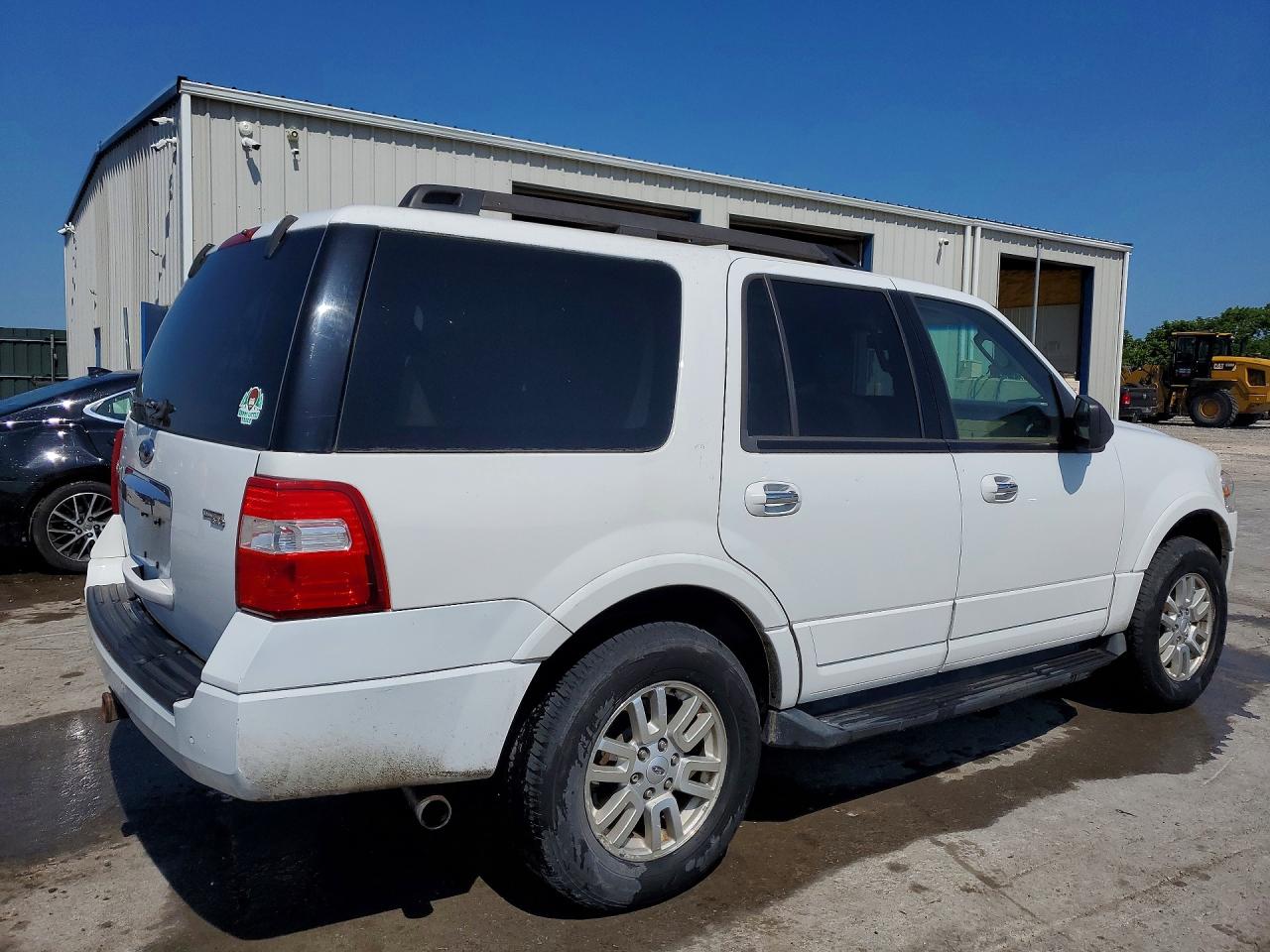 2012 Ford Expedition Xlt White vin: 1FMJU1J5XCEF03188
